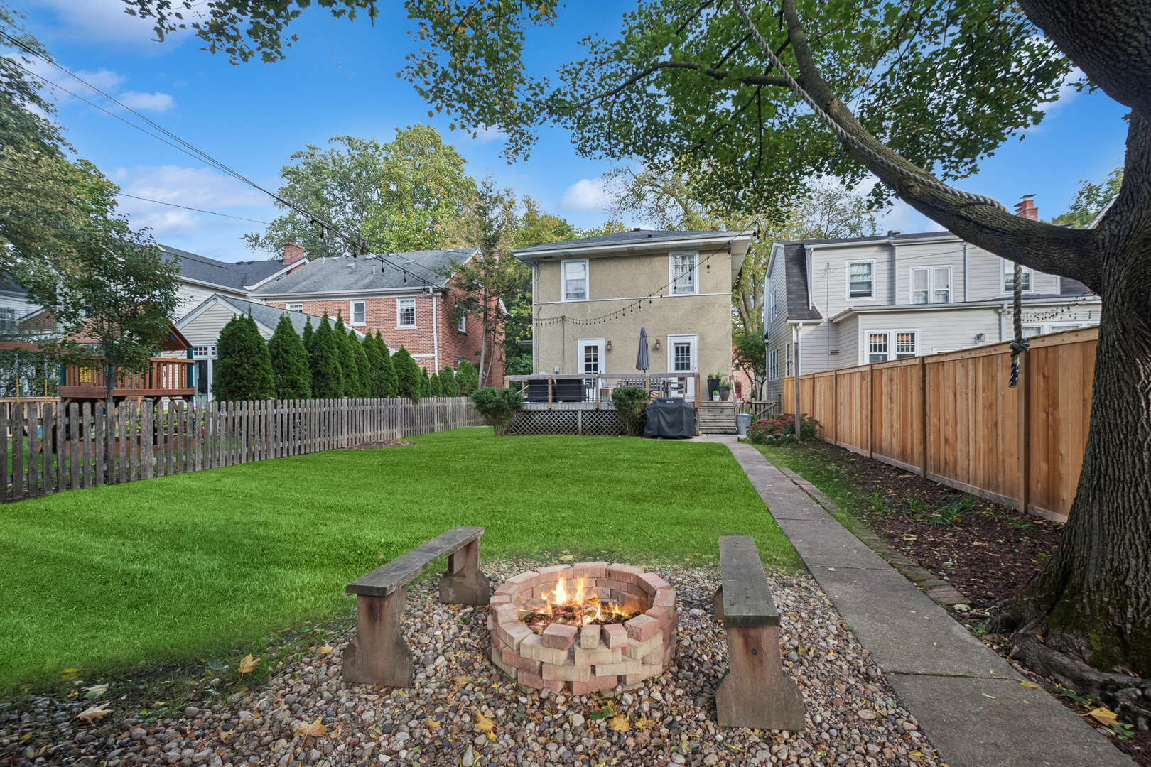 2216 Forestview Road