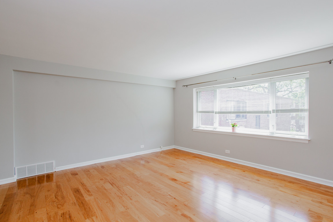 2611 Central Street Unit: 3