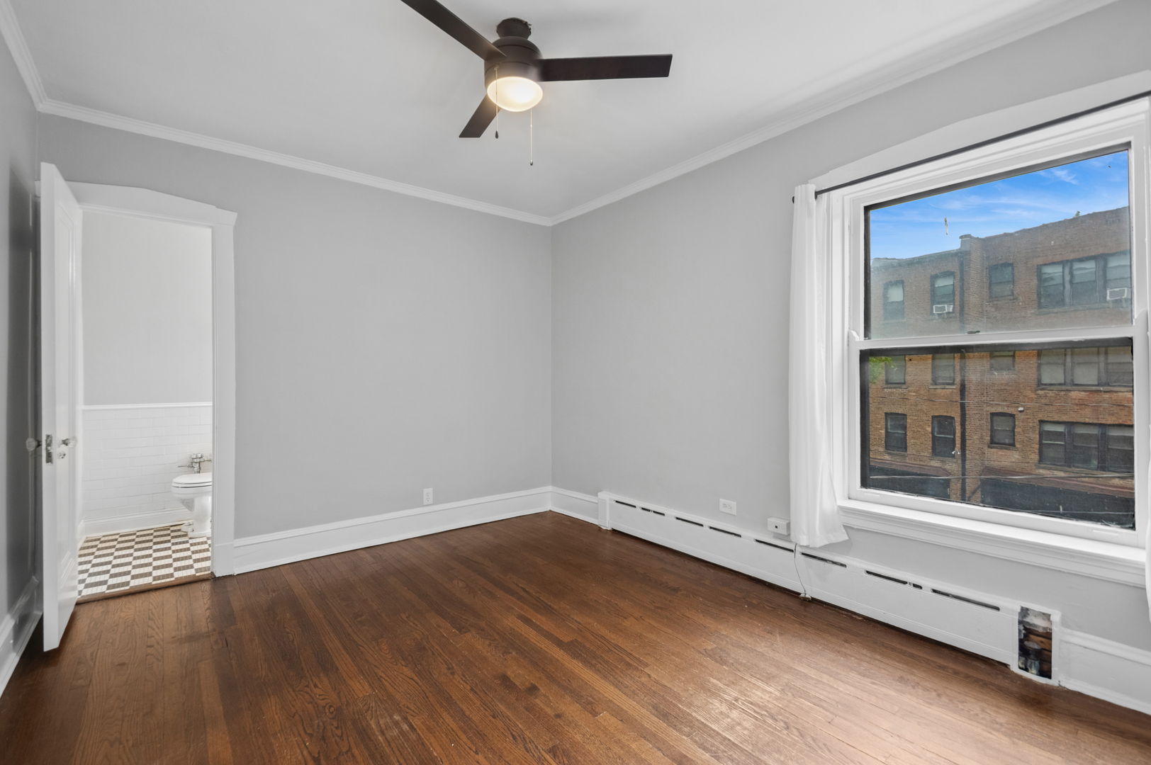 598 Sheridan Square Unit: 2W
