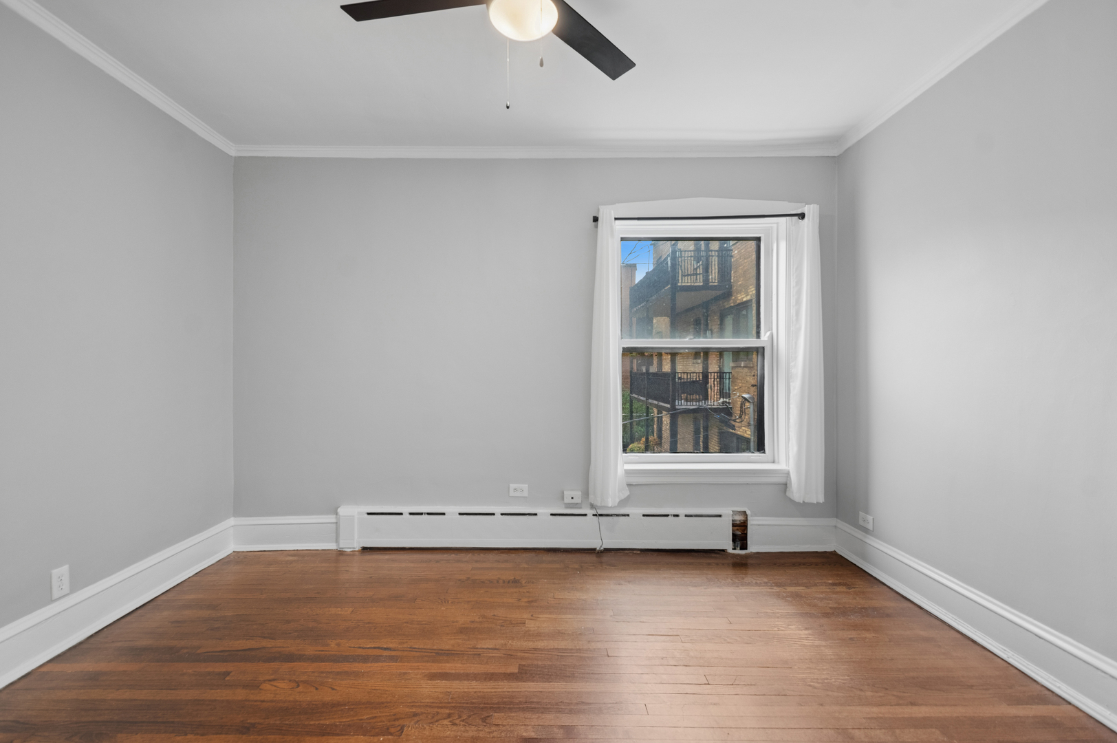 598 Sheridan Square Unit: 2W