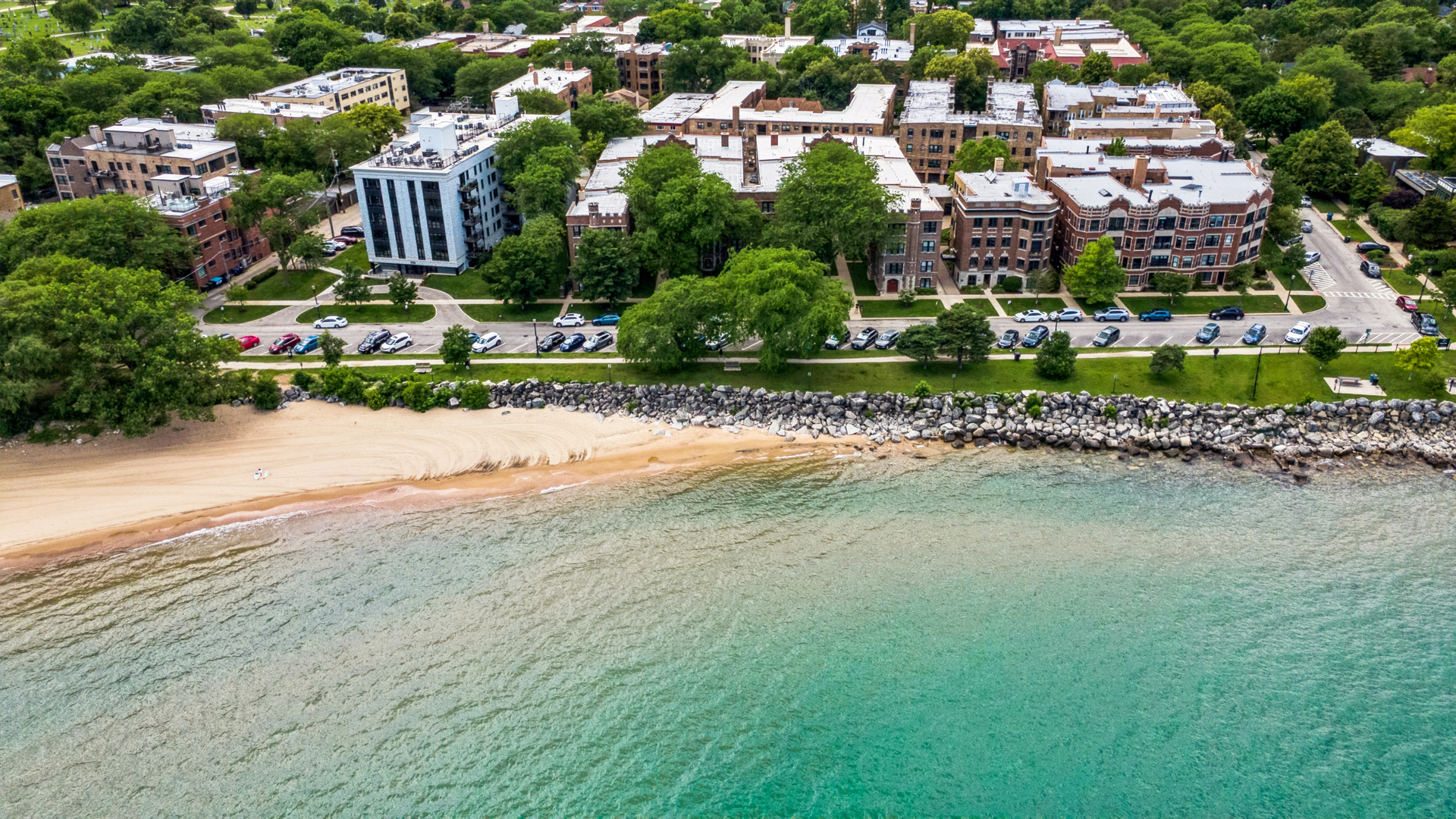 598 Sheridan Square Unit: 2W