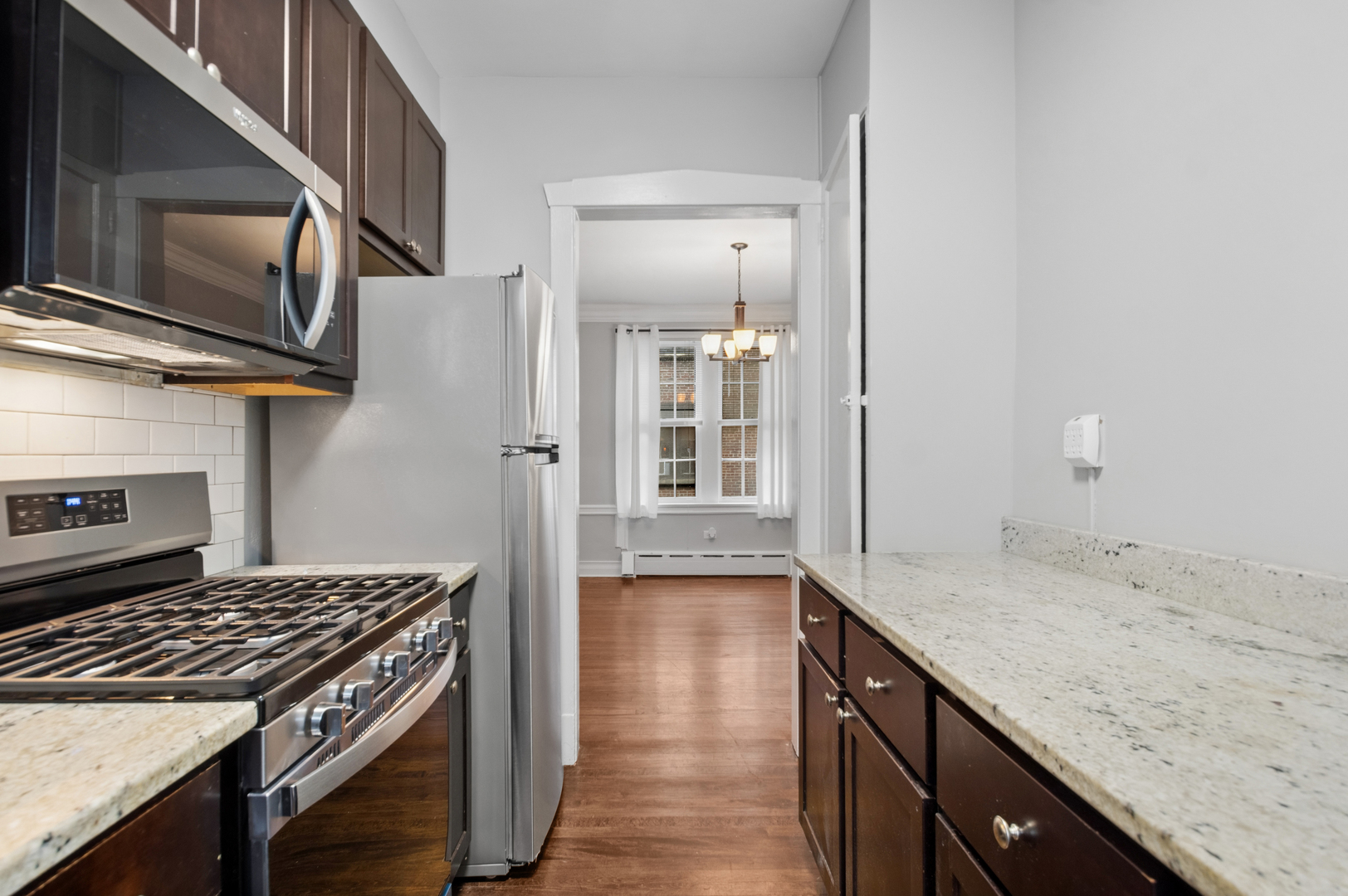 598 Sheridan Square Unit: 2W