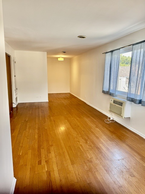 2906 Central Street Unit: B