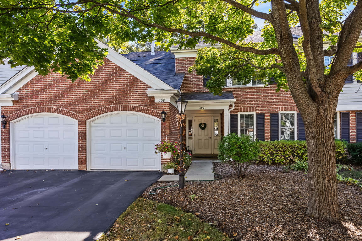 609 Edinburgh Lane Unit B Prospect Heights Il Us 60070 Mrd12791841