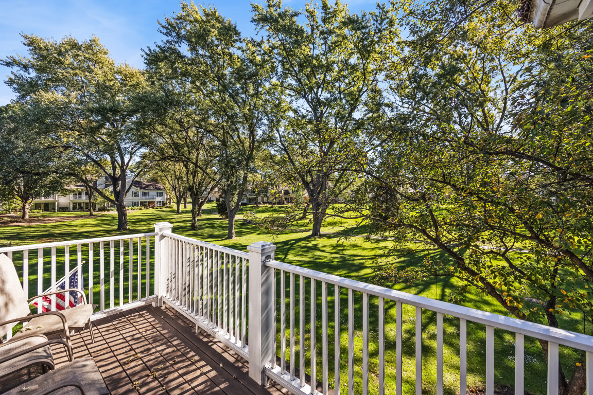 609 Edinburgh Lane Unit: B