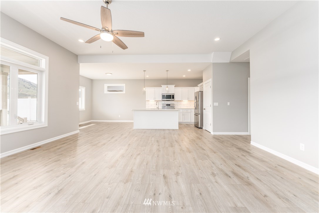 482 Sunny Brooke Lane