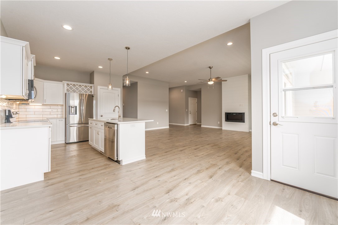 482 Sunny Brooke Lane