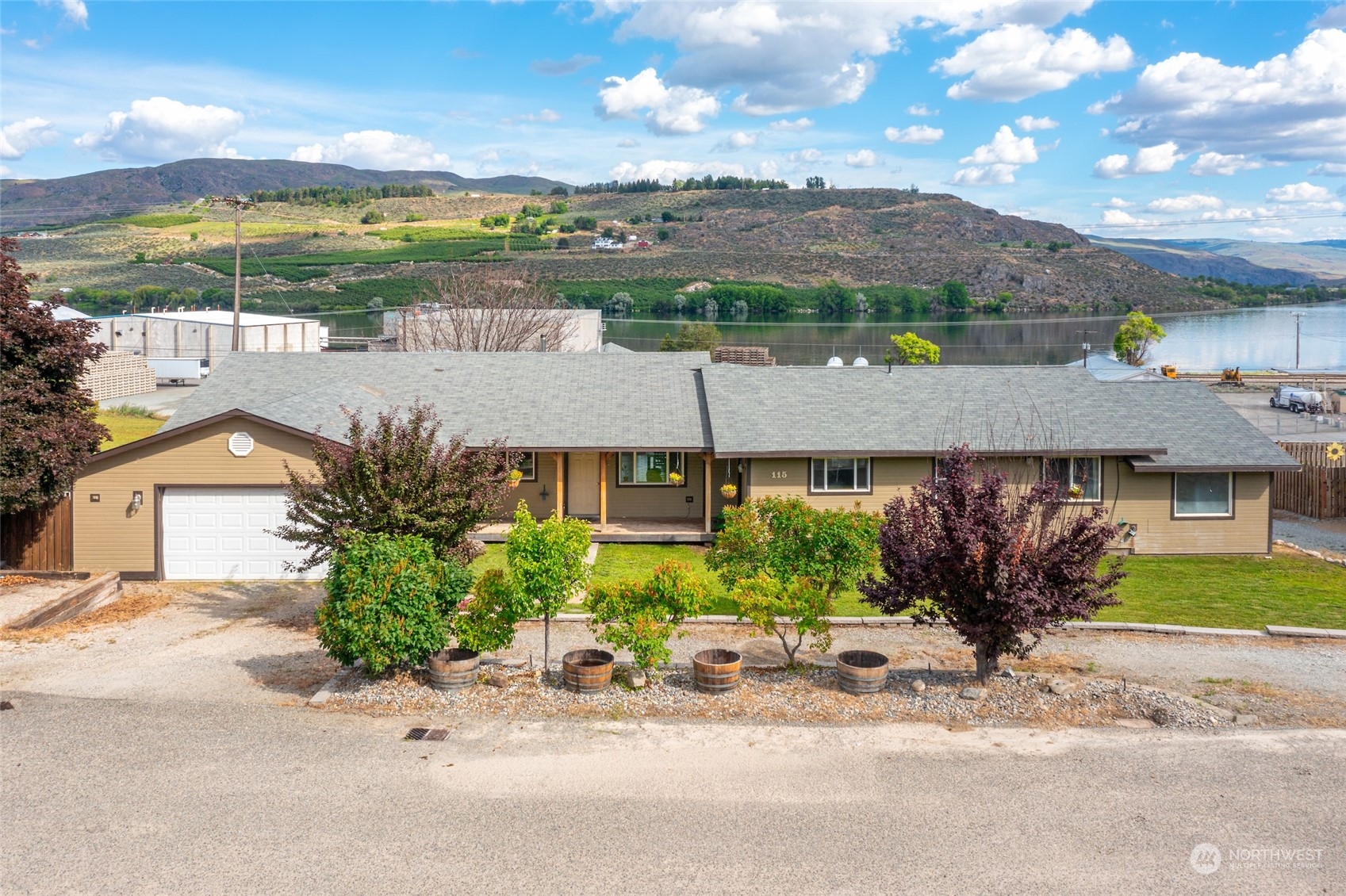 115 Pryor Drive