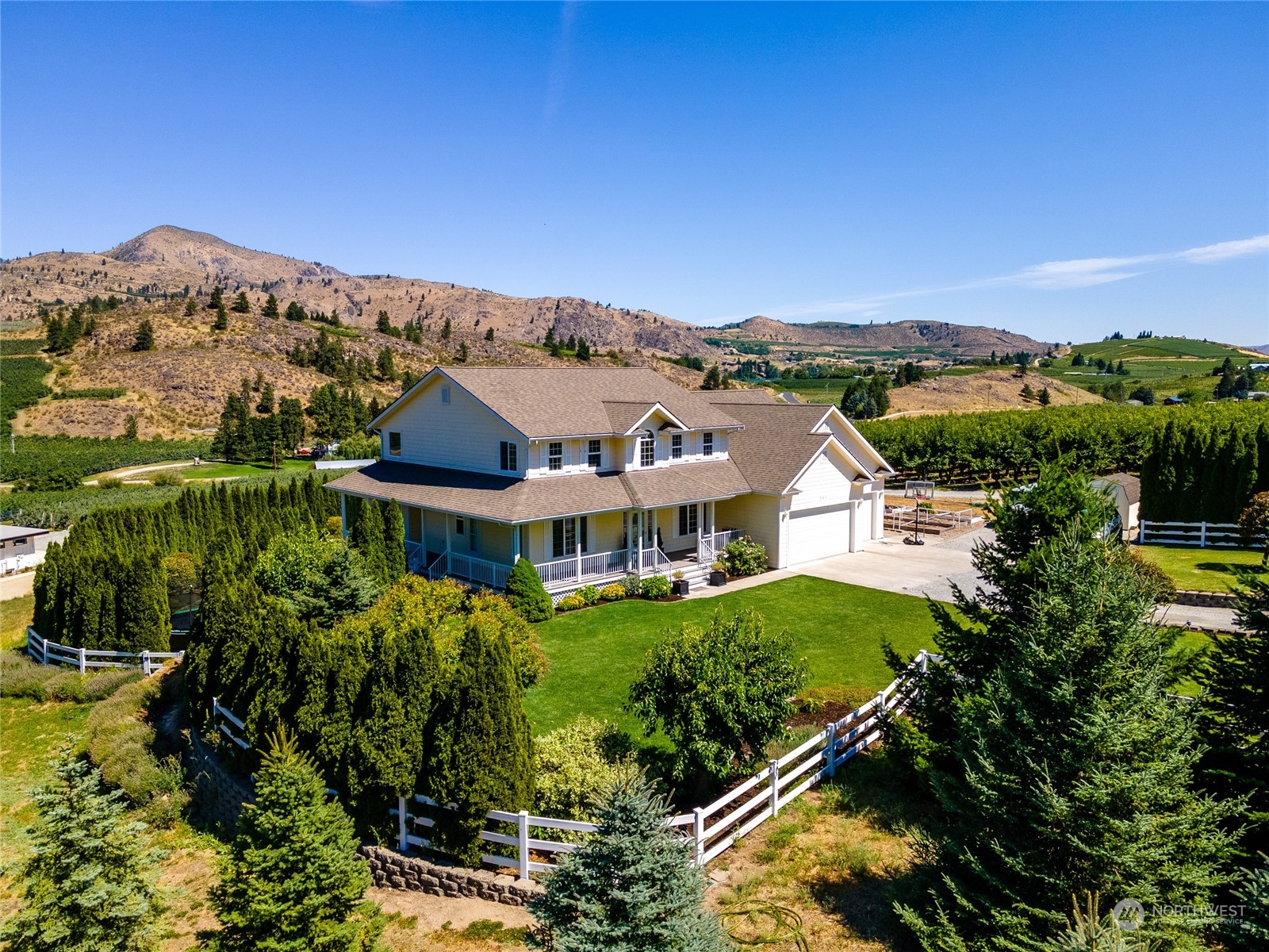 900 Loop Avenue