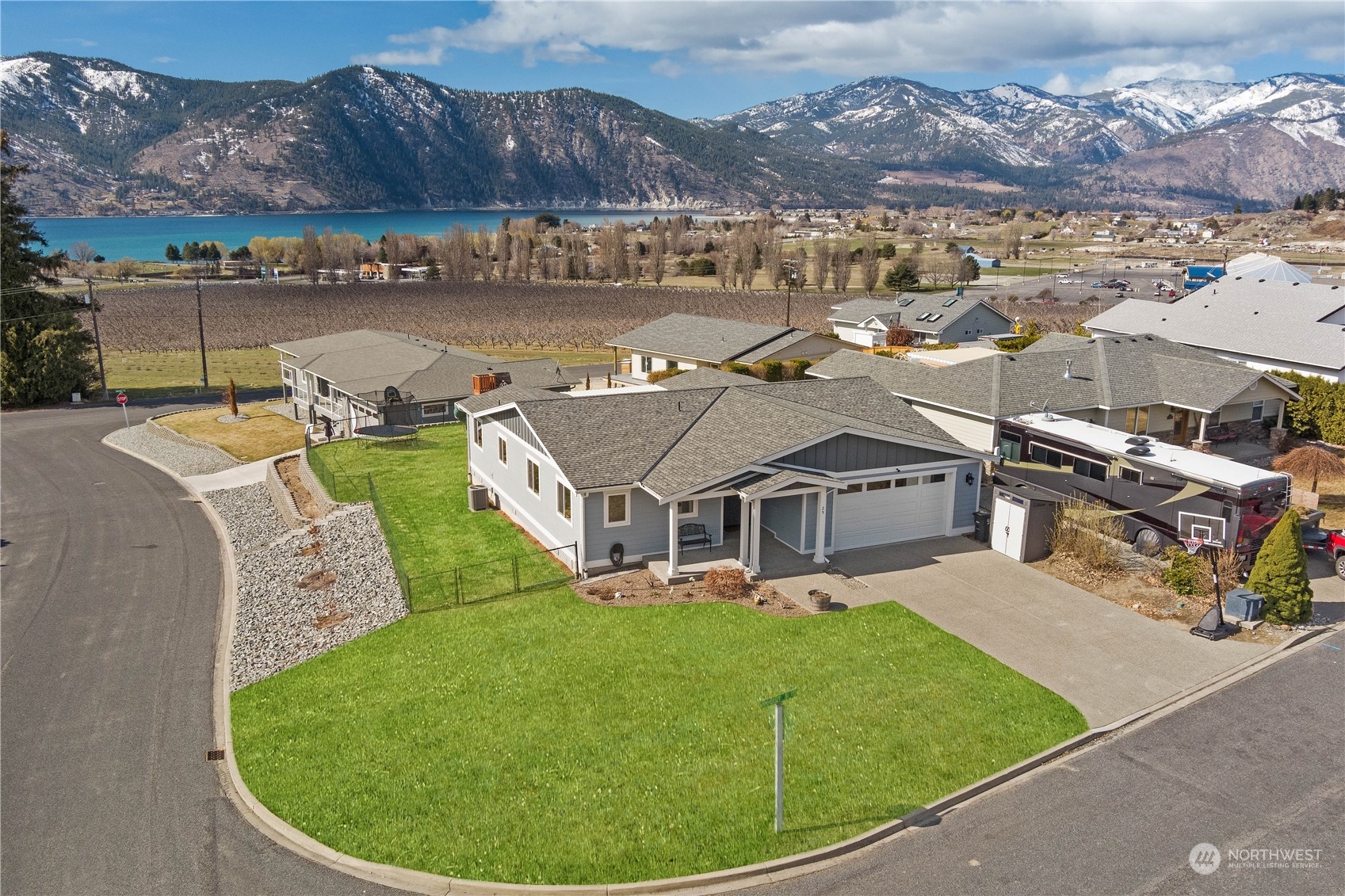 25 Summerset Place