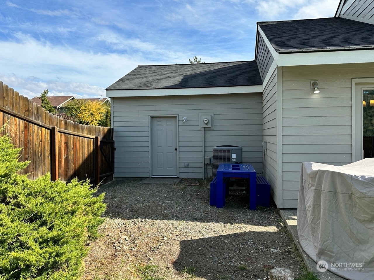 434 Hillcrest Circle Drive