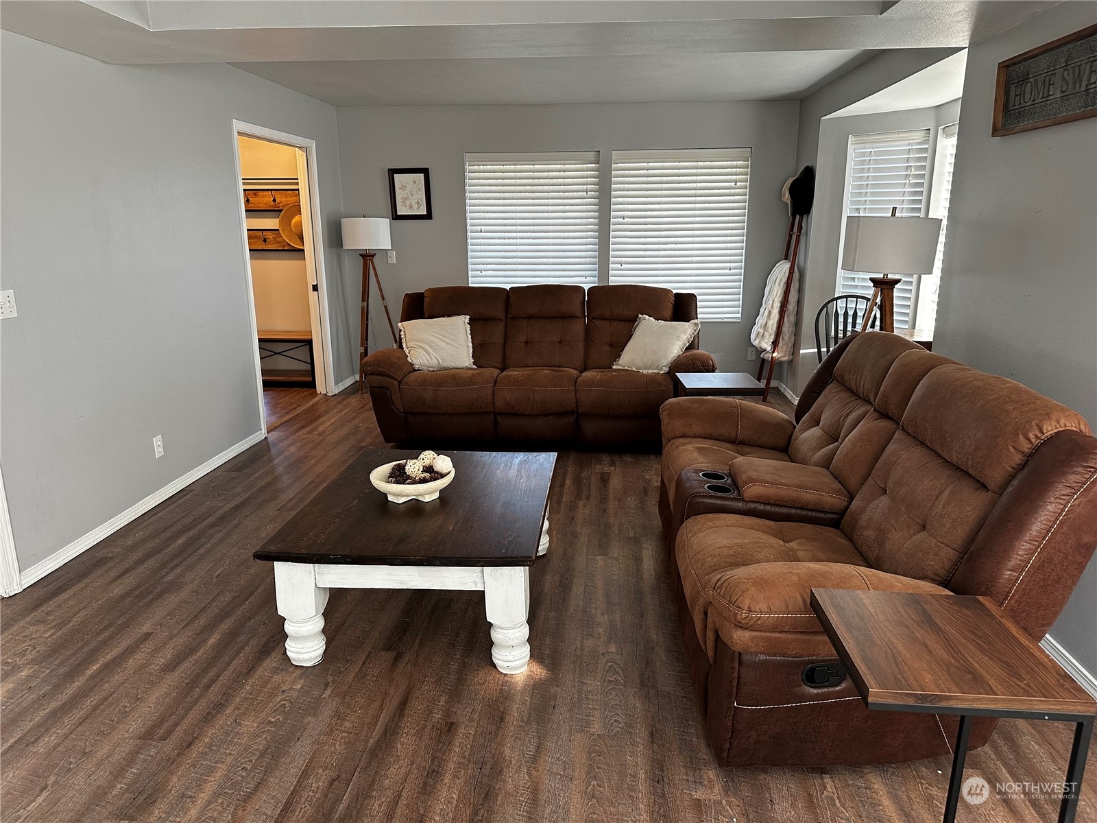 434 Hillcrest Circle Drive