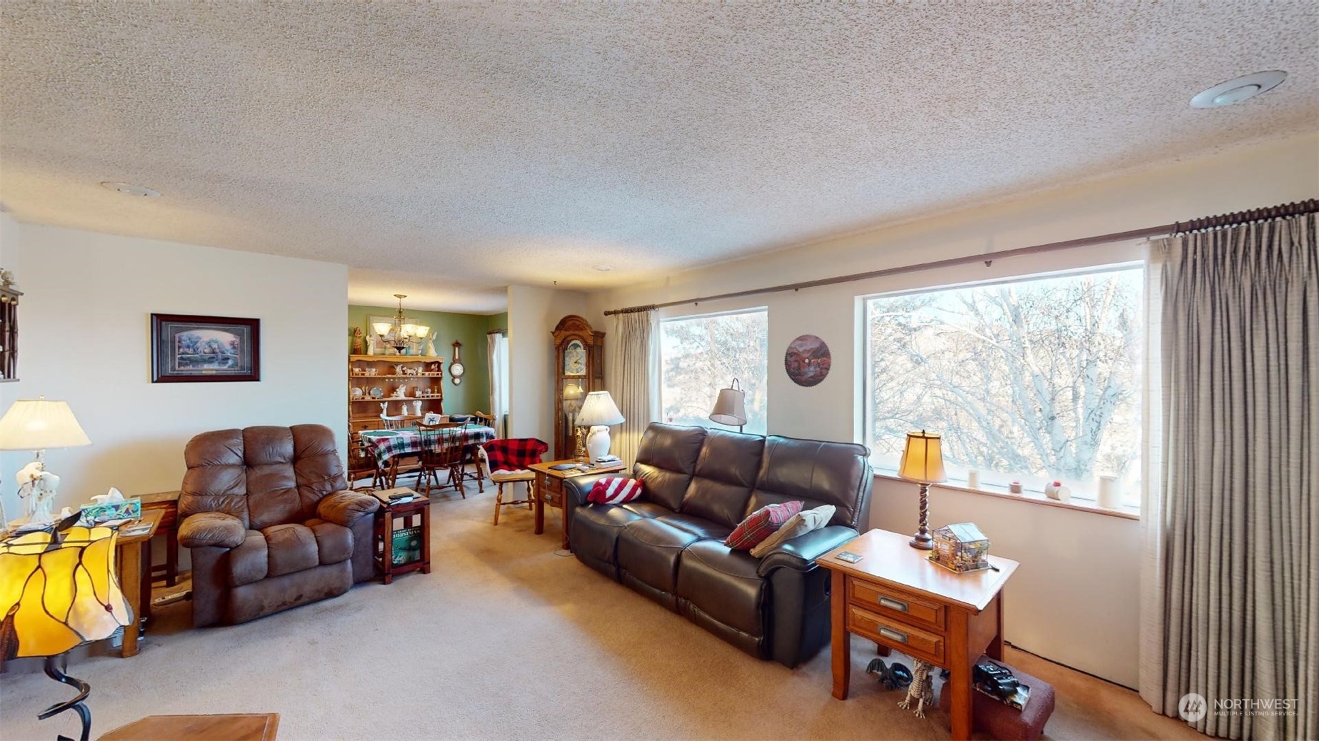 12 B Timothy Lane