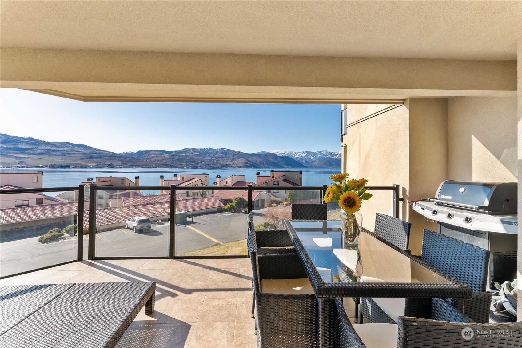 100 Lk Chelan Shores Drive Unit: 19-5