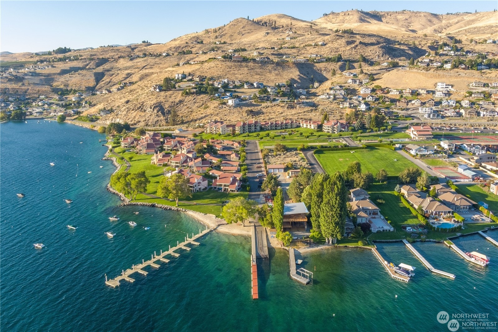 100 Lk Chelan Shores Drive Unit: 19-5