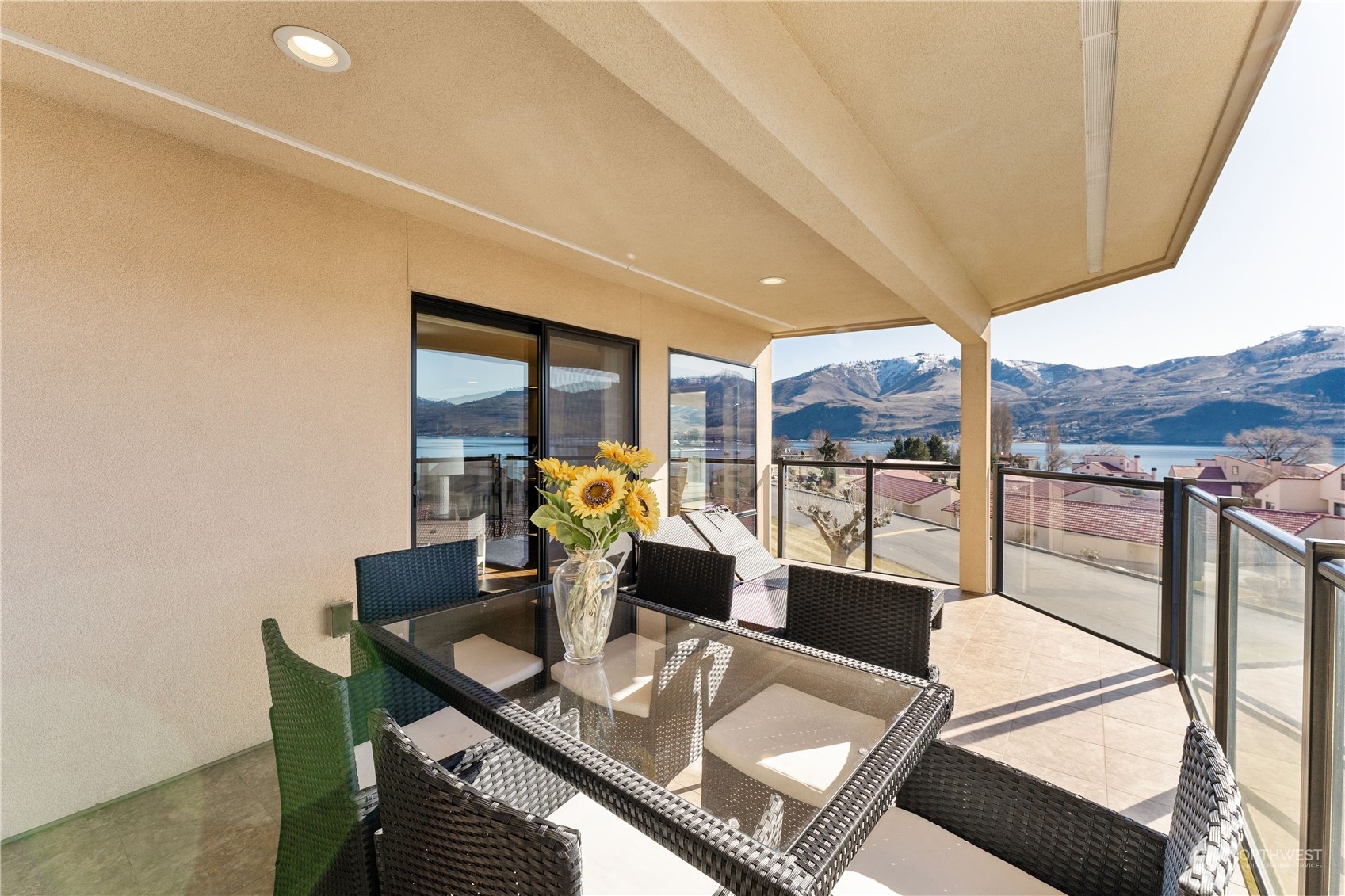 100 Lk Chelan Shores Drive Unit: 19-5