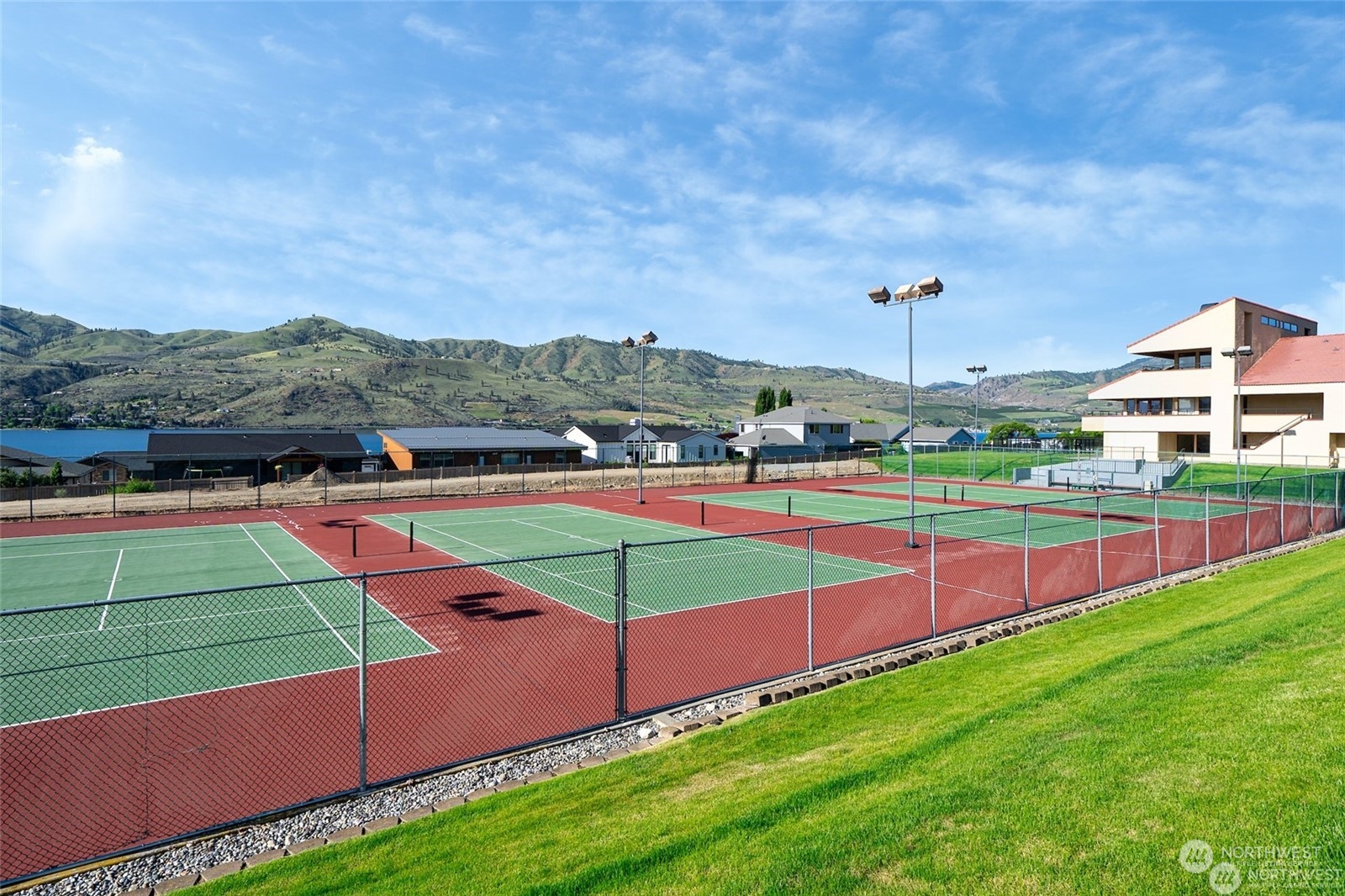 100 Lk Chelan Shores Drive Unit: 19-5