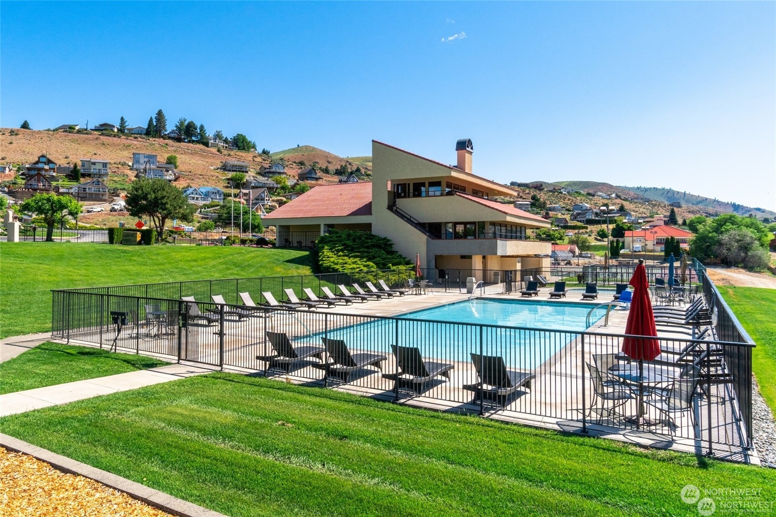 100 Lk Chelan Shores Drive Unit: 19-5