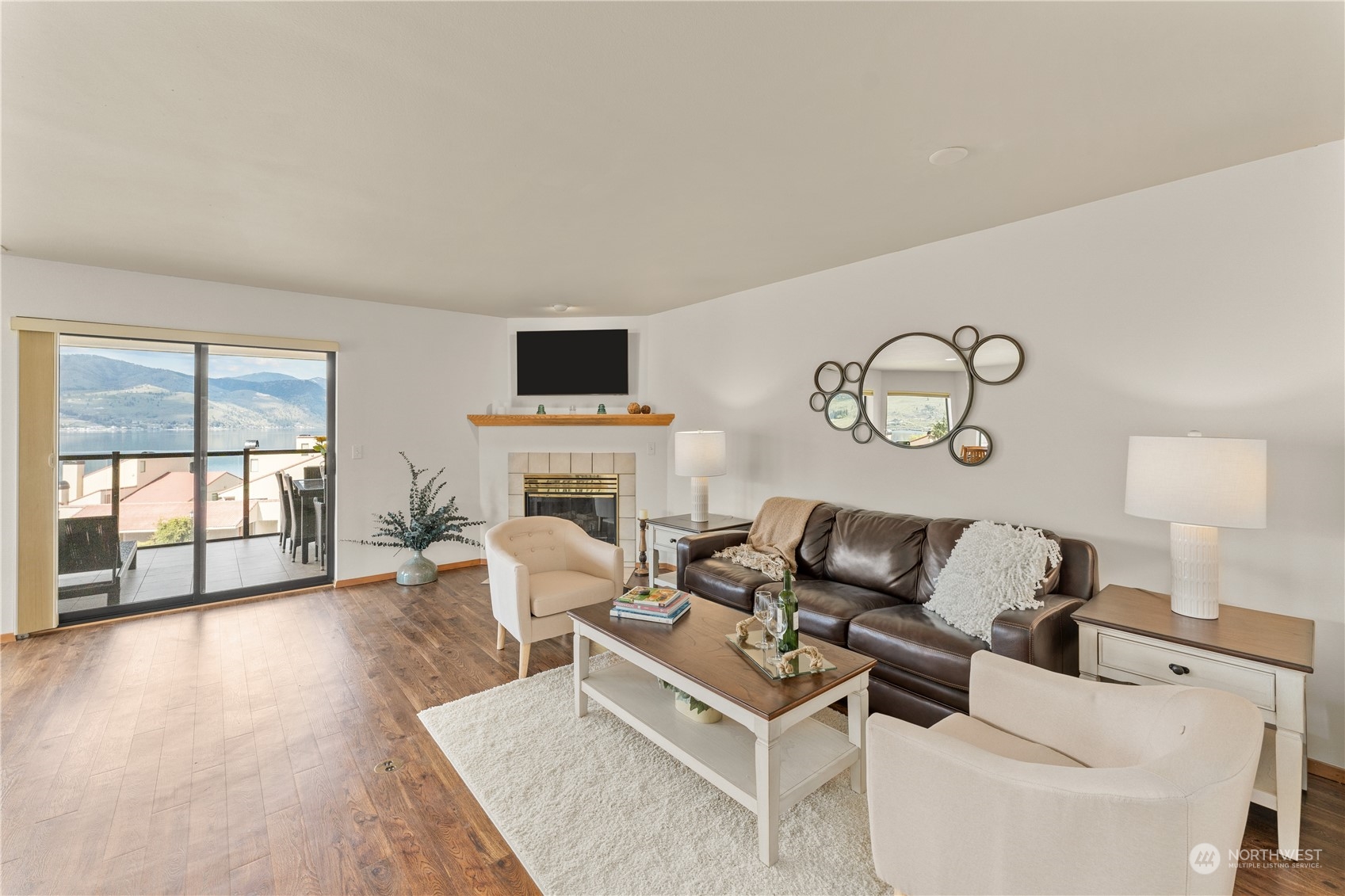 100 Lk Chelan Shores Drive Unit: 19-5