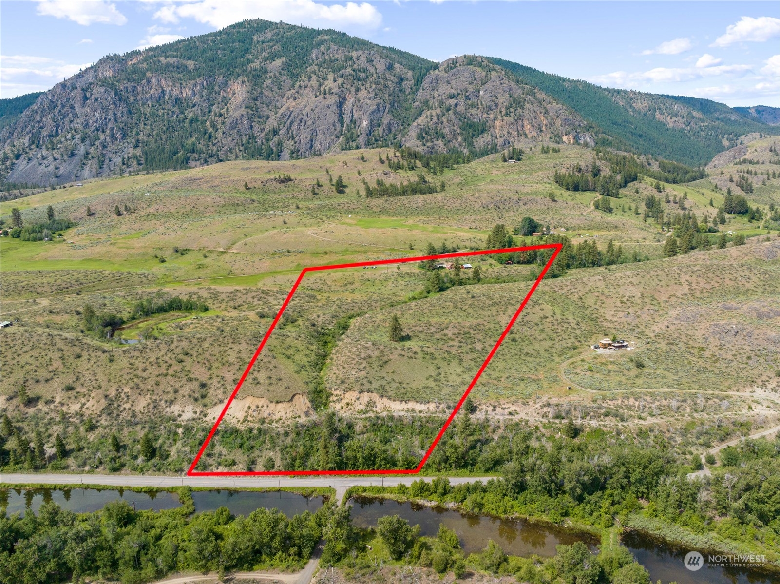 86 Foothill Way