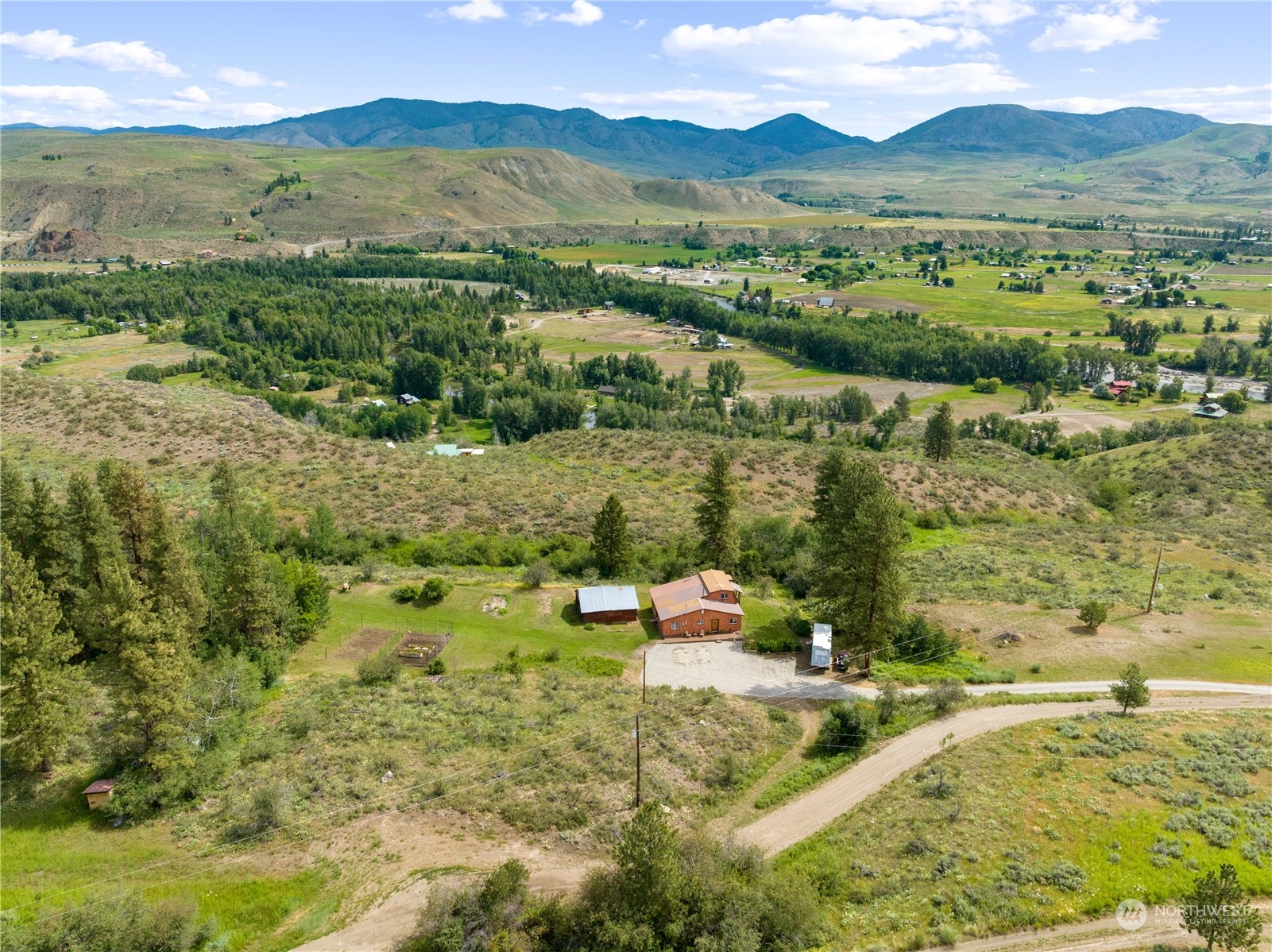 86 Foothill Way