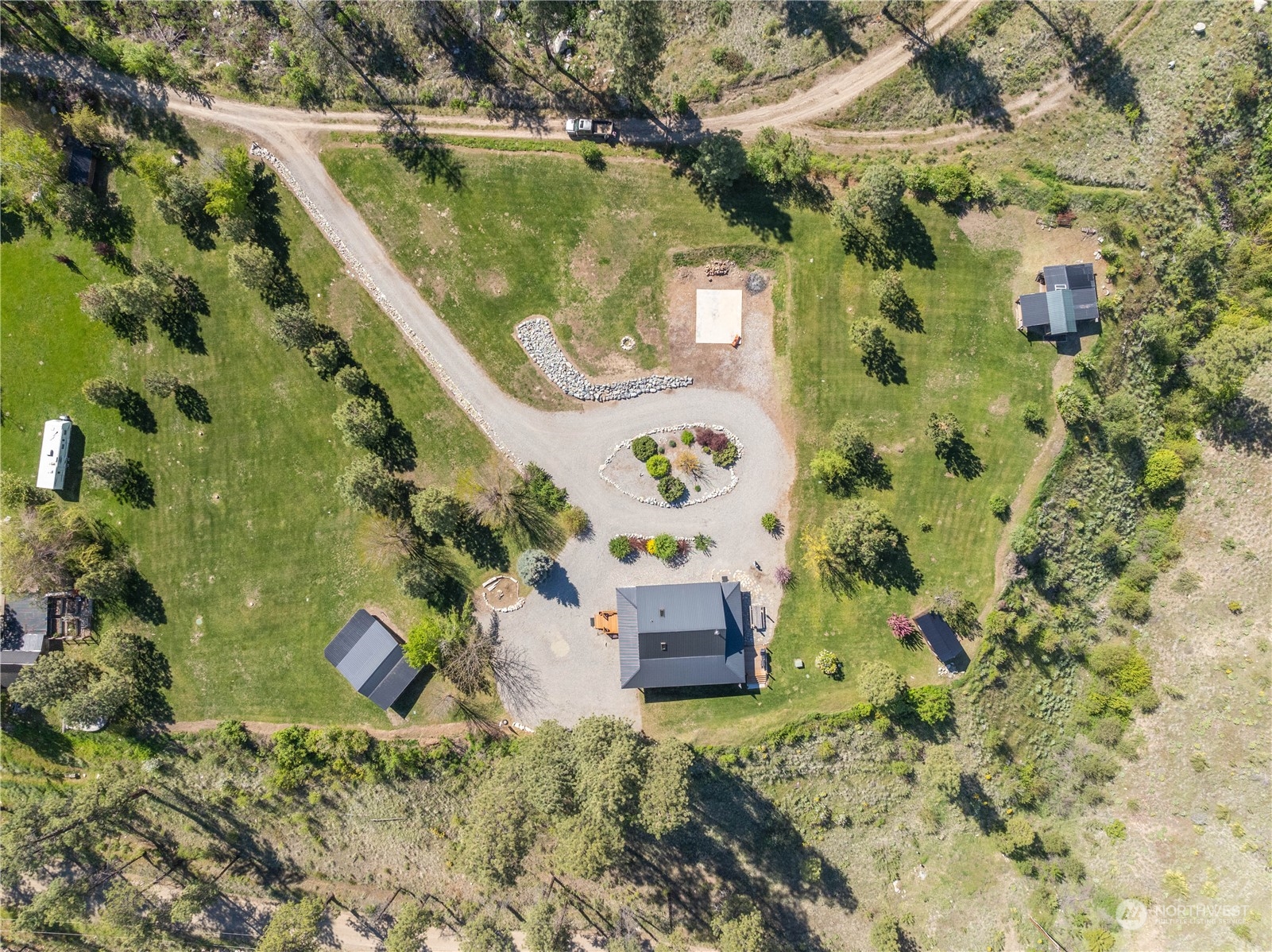 15 Hammer Creek Road