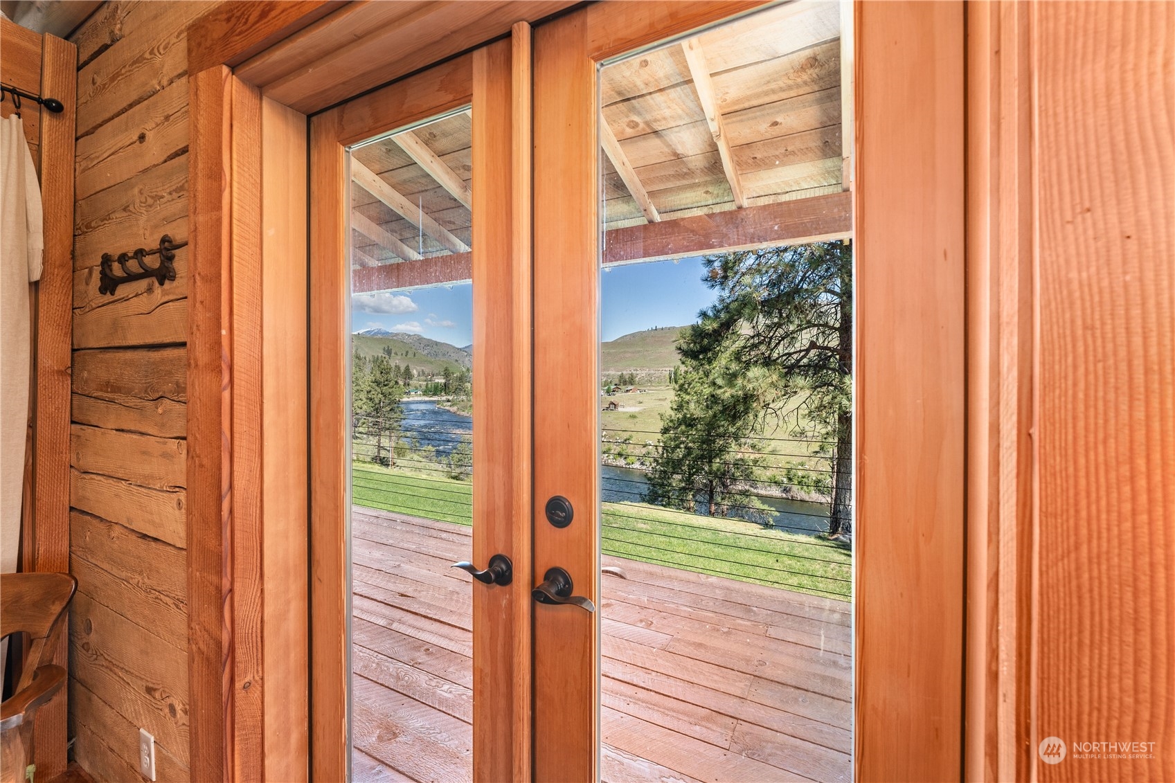 15 Hammer Creek Road