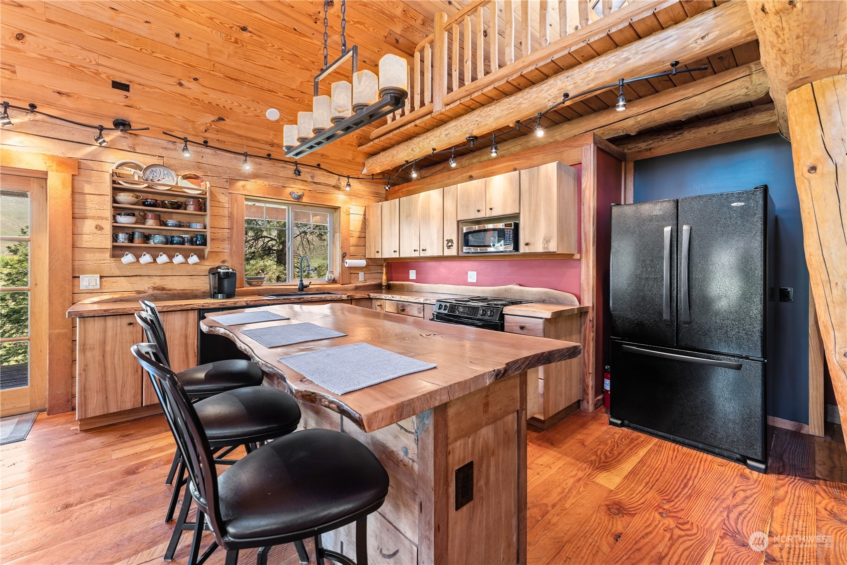 15 Hammer Creek Road