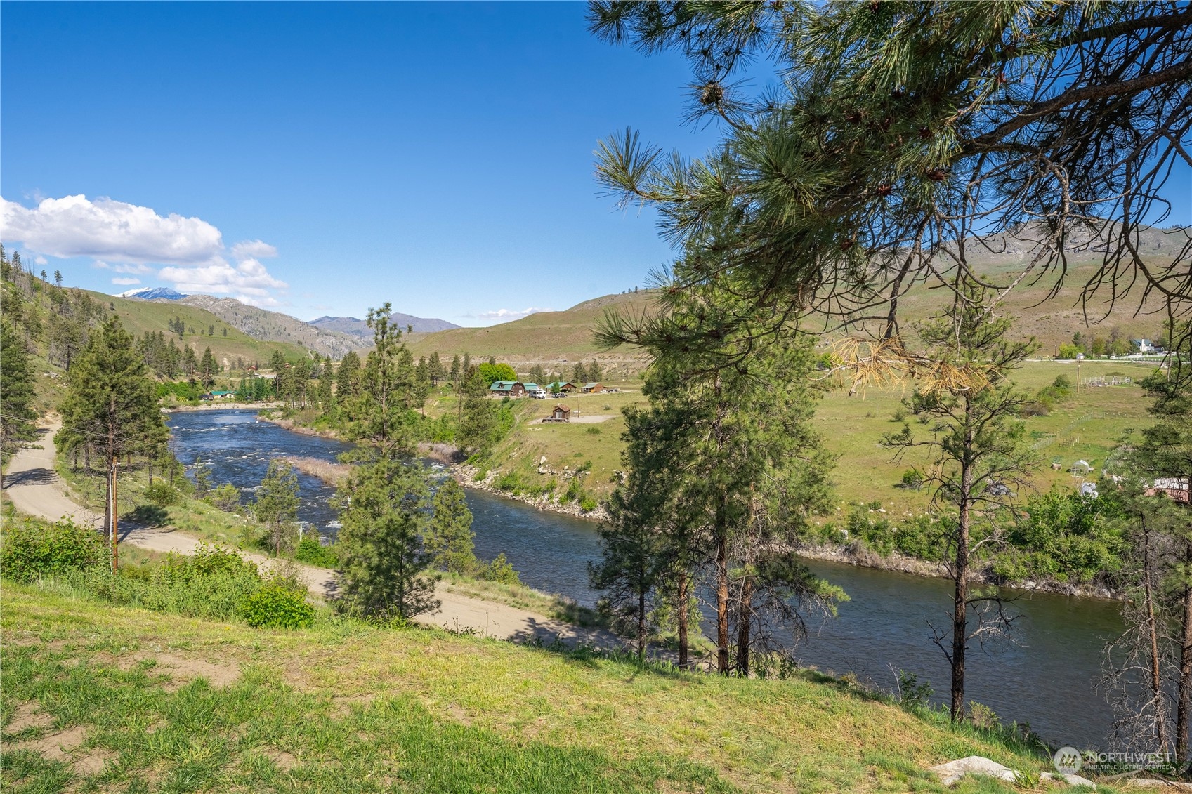 15 Hammer Creek Road