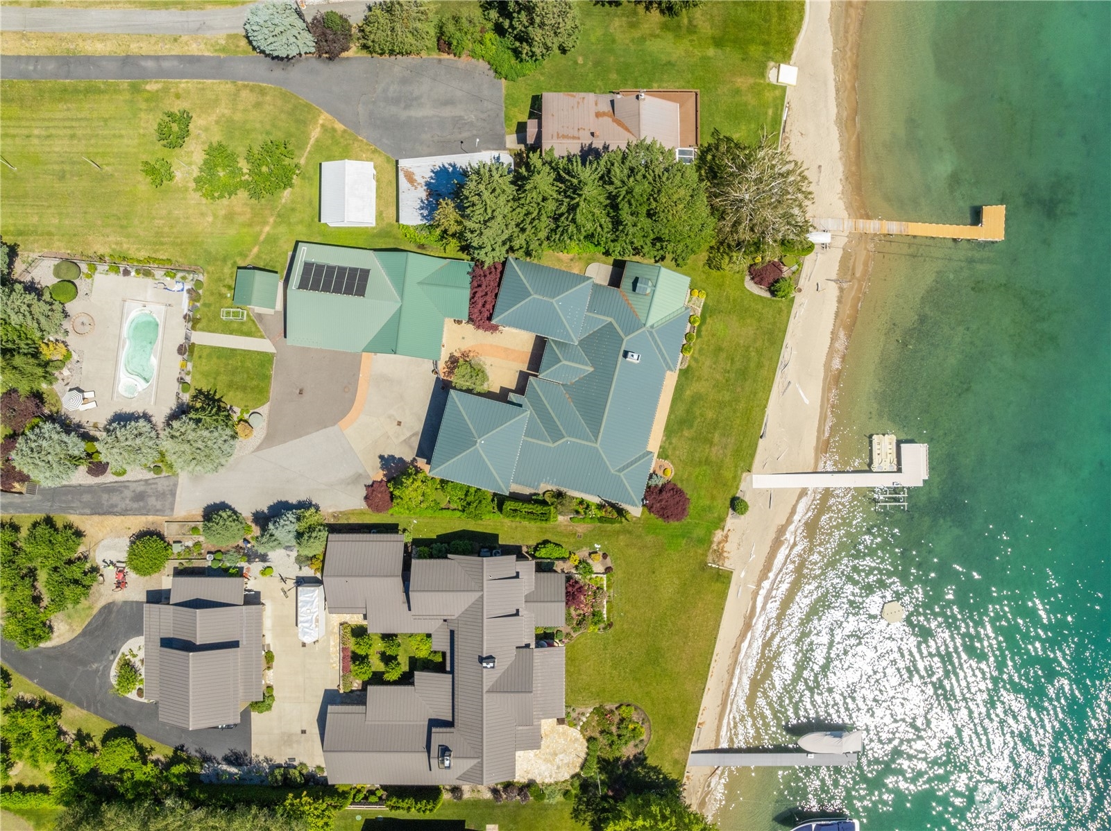 358 Hyacinth Road