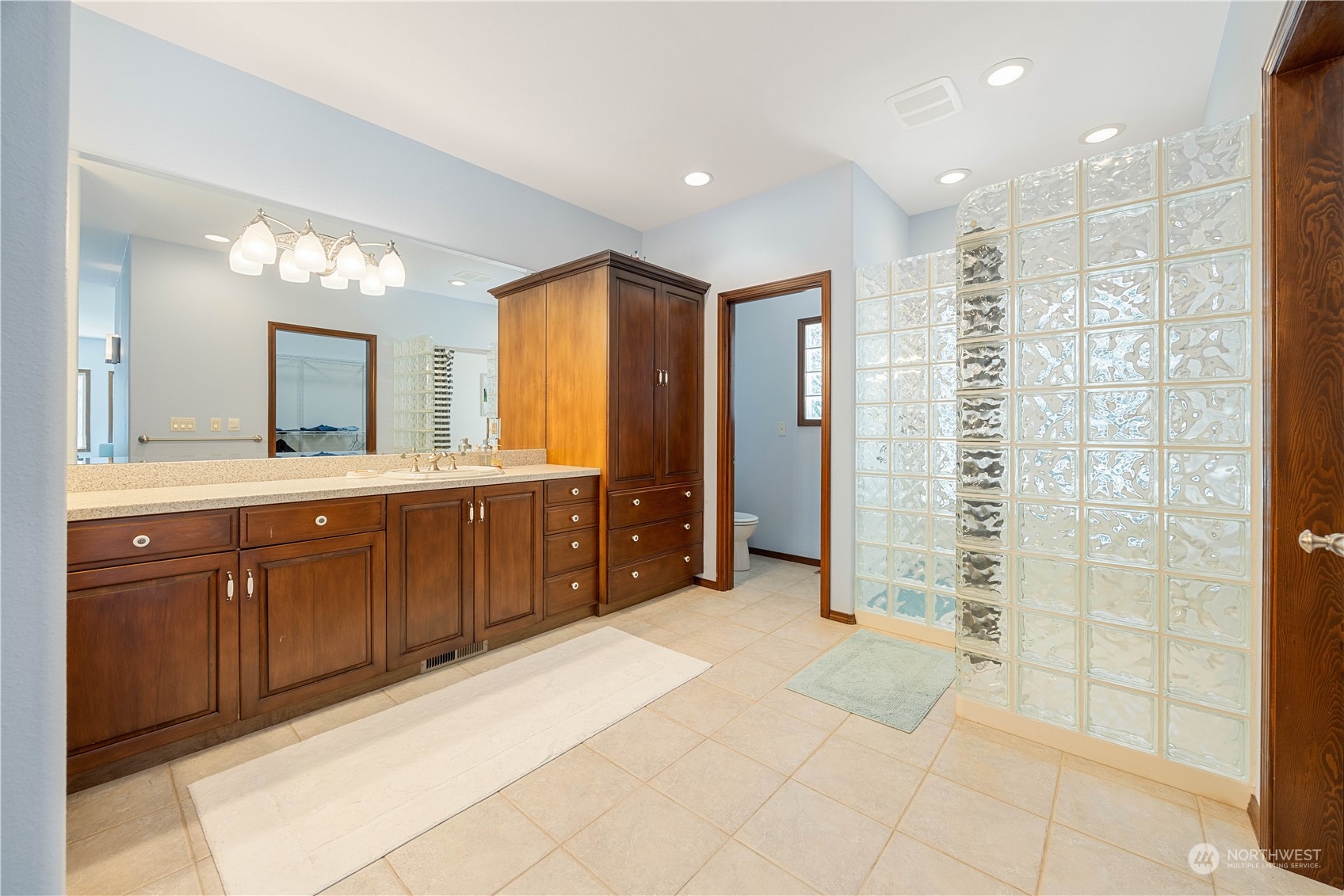 358 Hyacinth Road