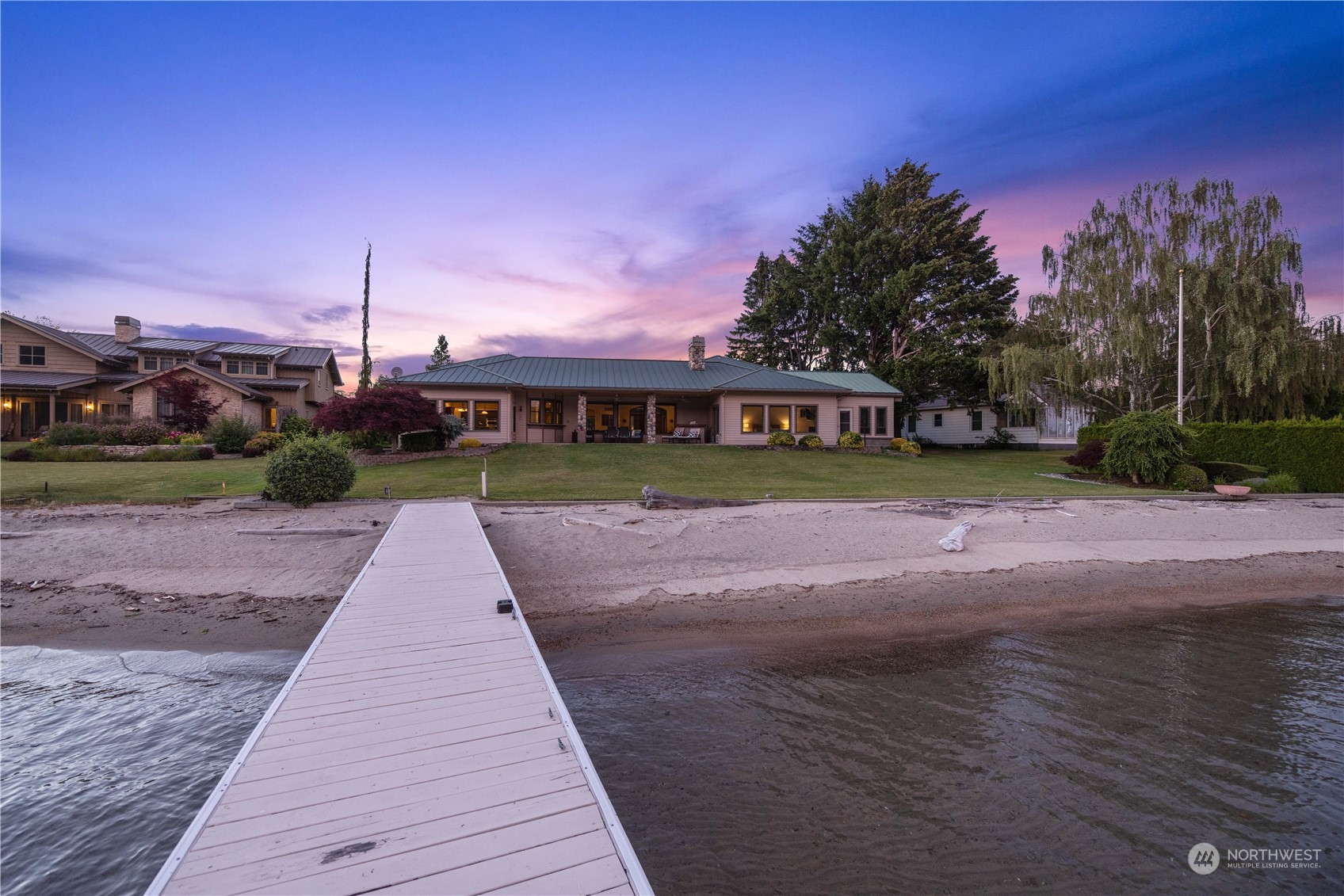 358 Hyacinth Road