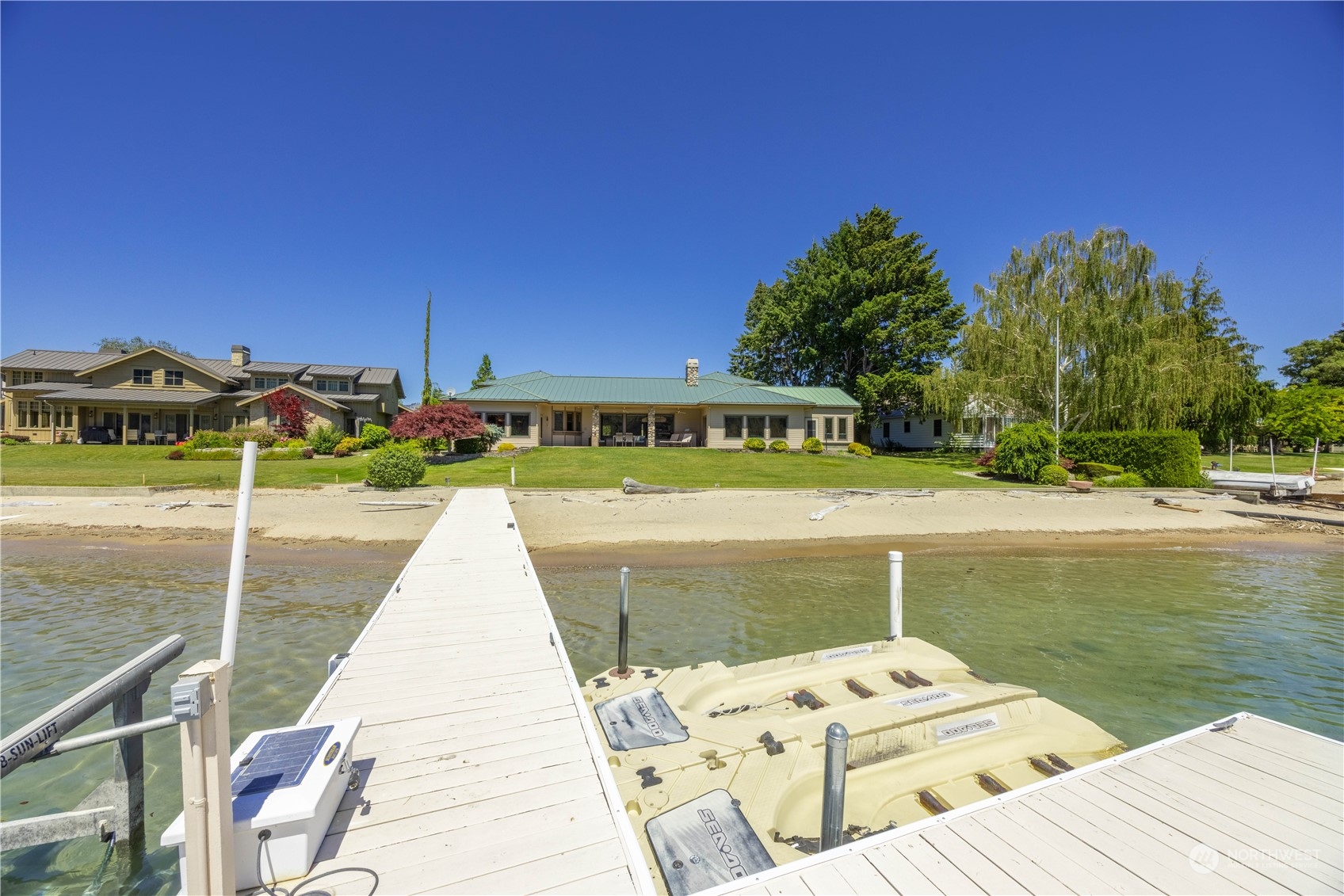 358 Hyacinth Road
