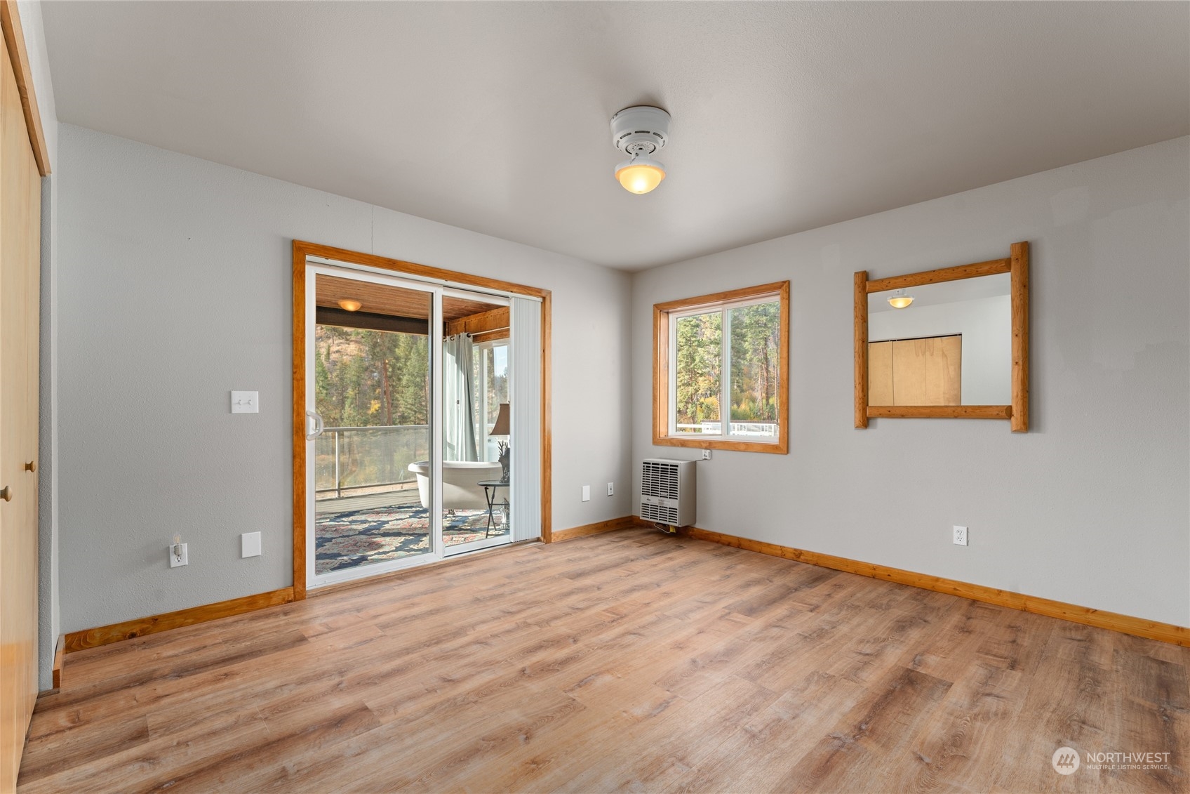 4180 Washington Creek