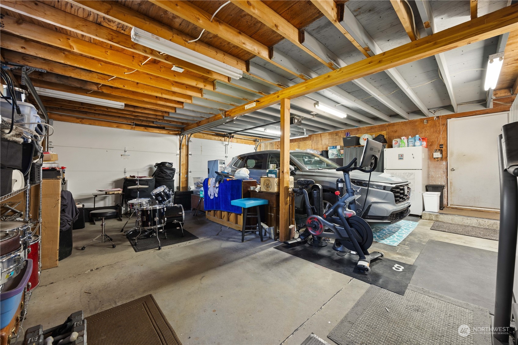 275 Wells Avenue