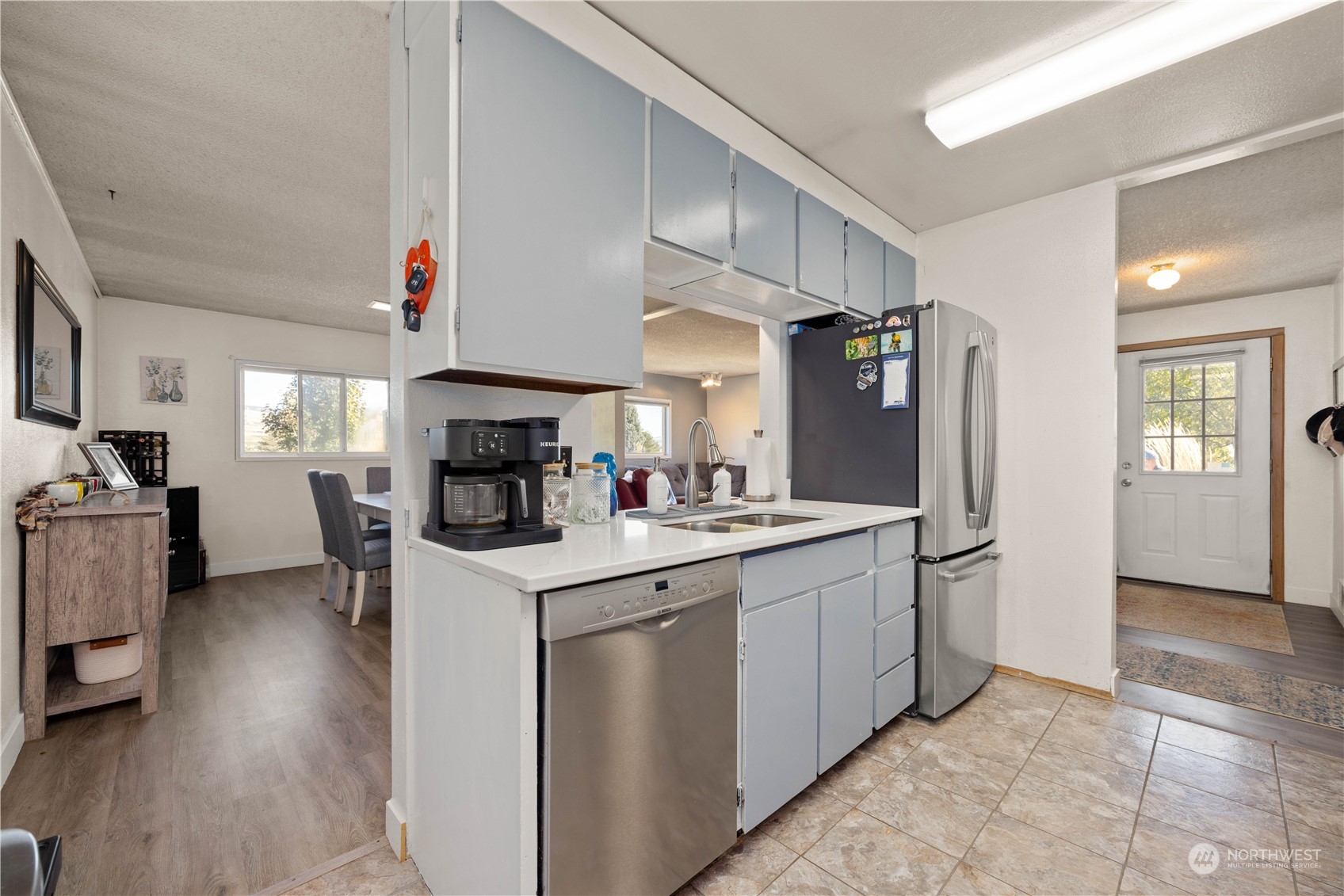 275 Wells Avenue
