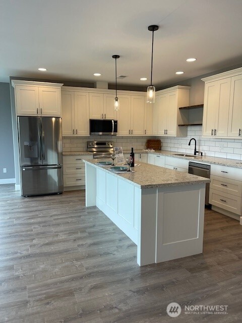 9 Columbia View Drive