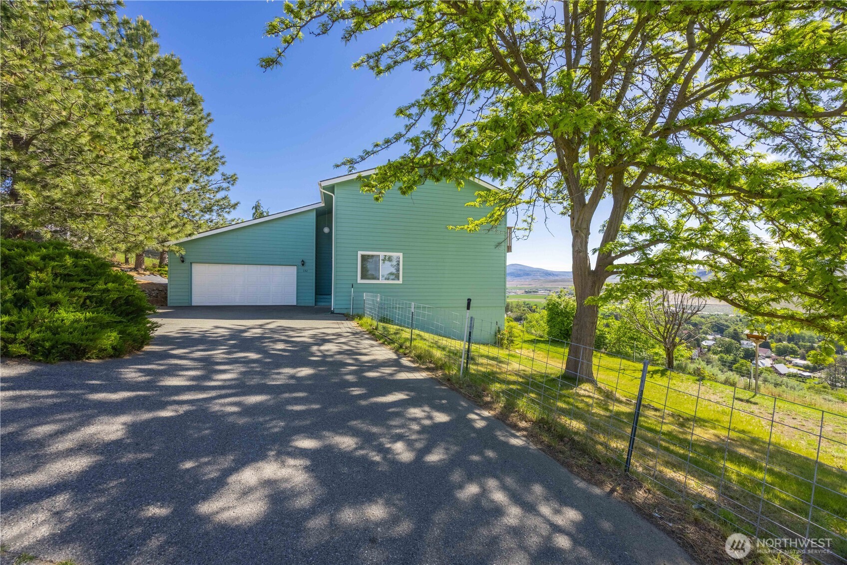 132 Delmav Avenue