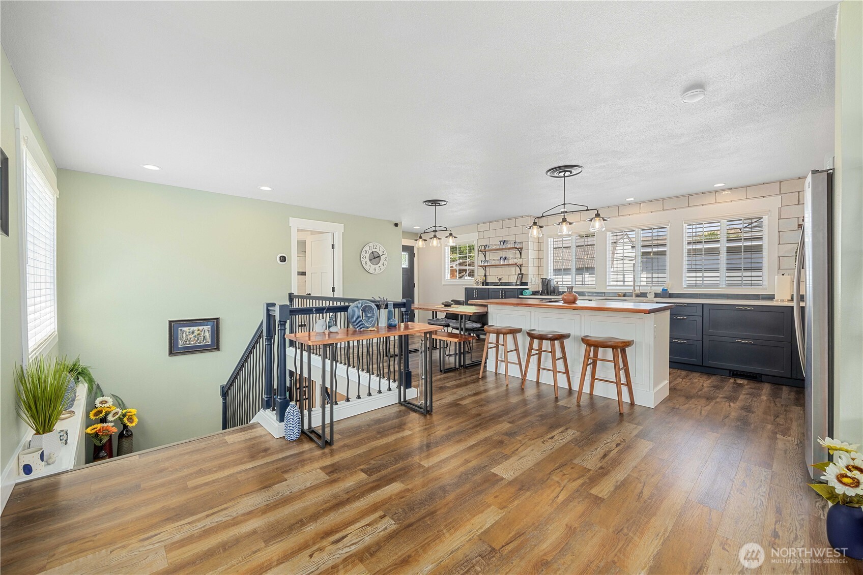 214 S Bradley Street