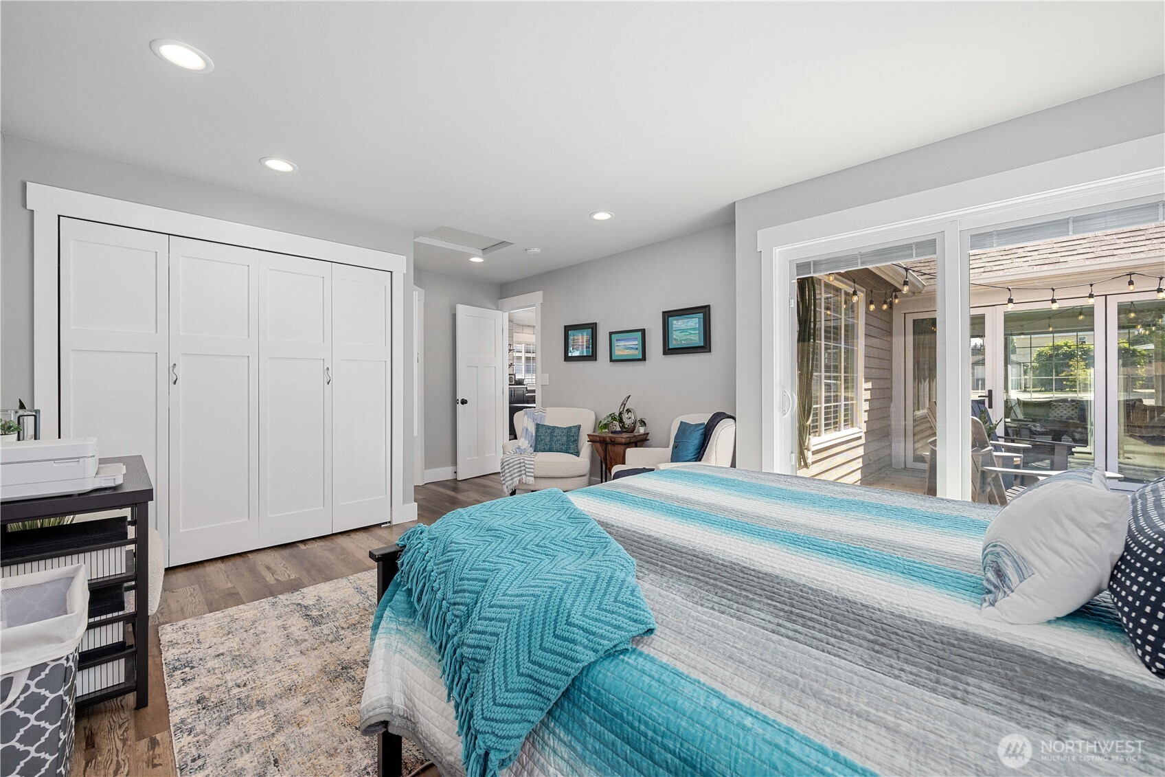 214 S Bradley Street