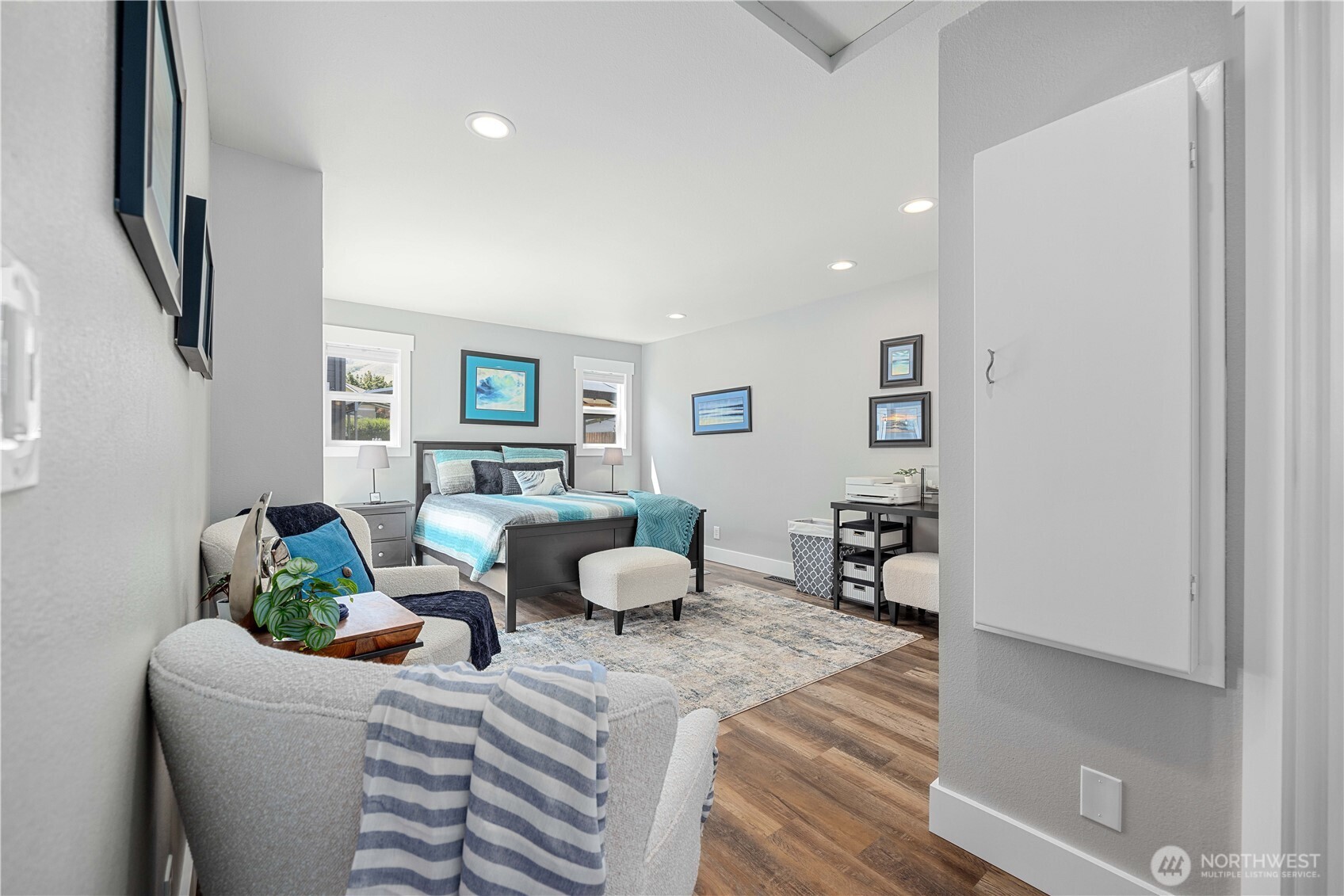 214 S Bradley Street