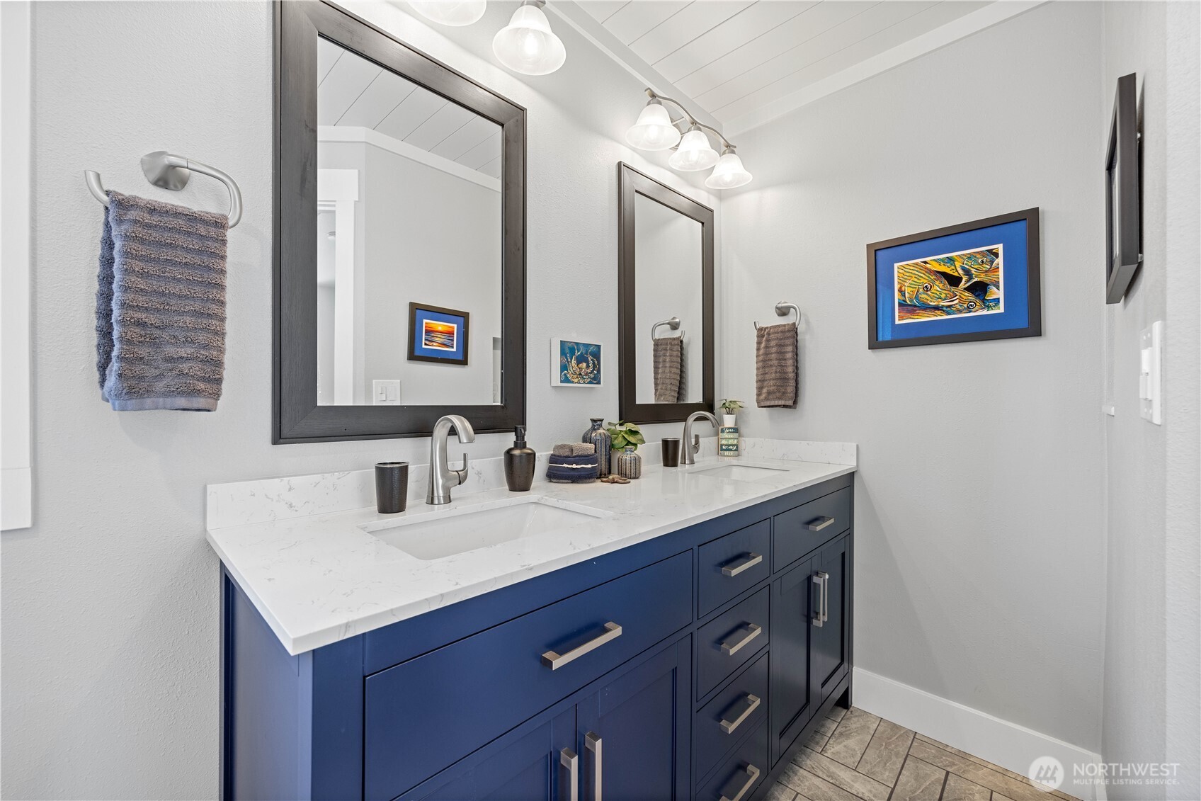 214 S Bradley Street