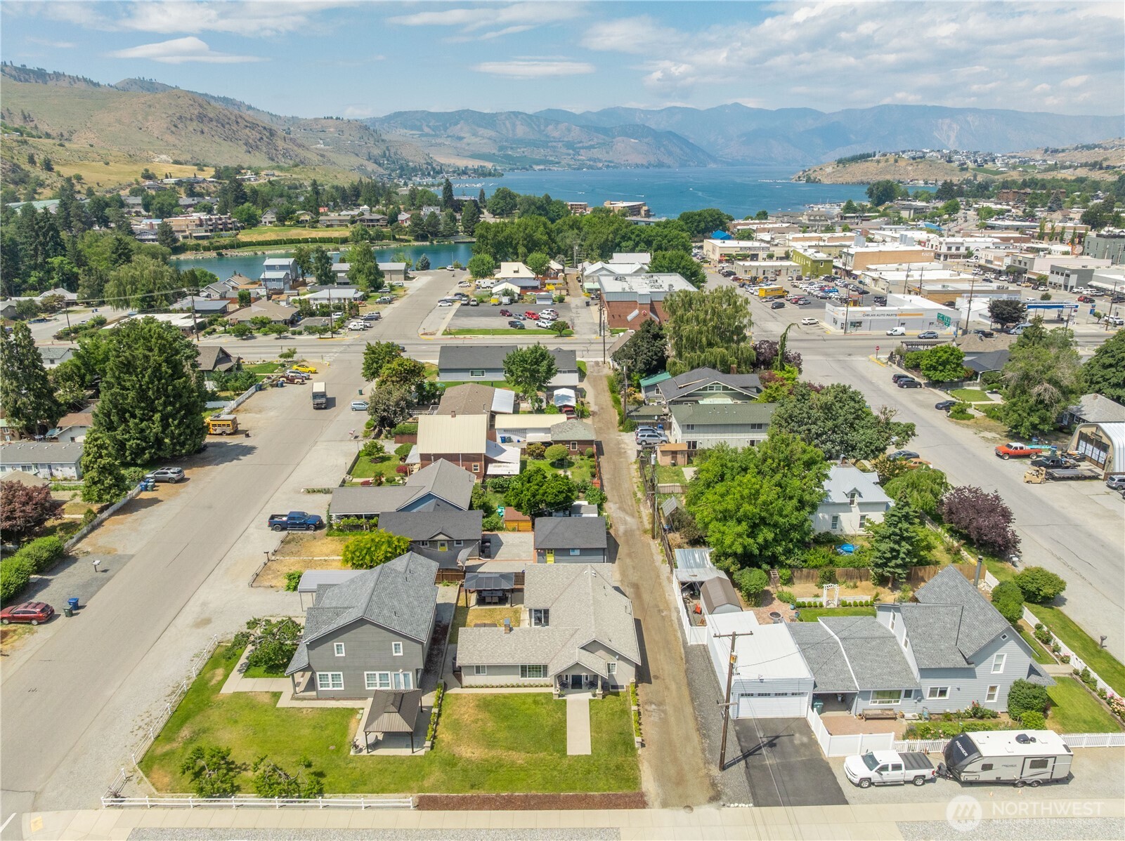 214 S Bradley Street