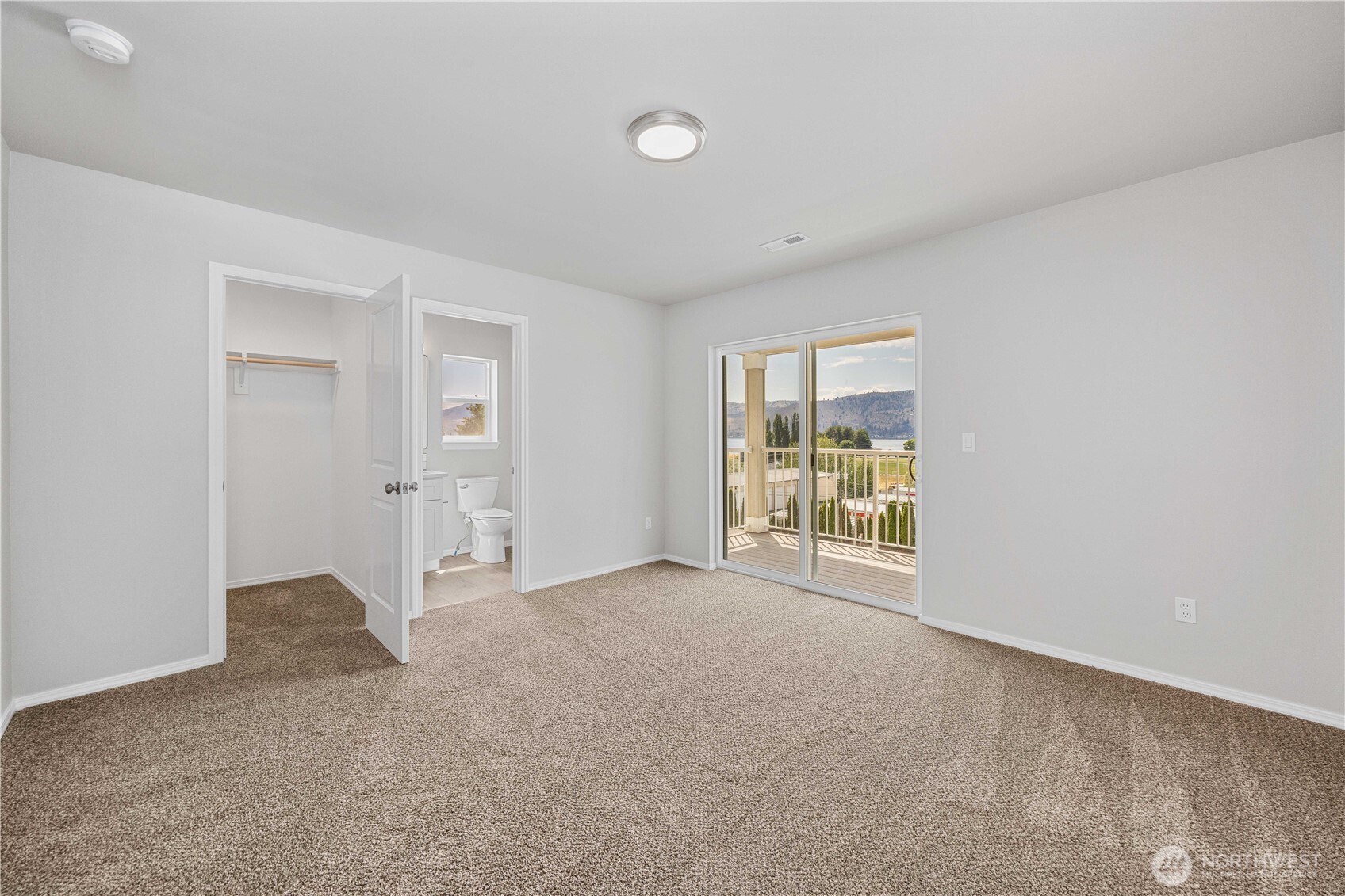 51 Phoebe Lane Unit: 9