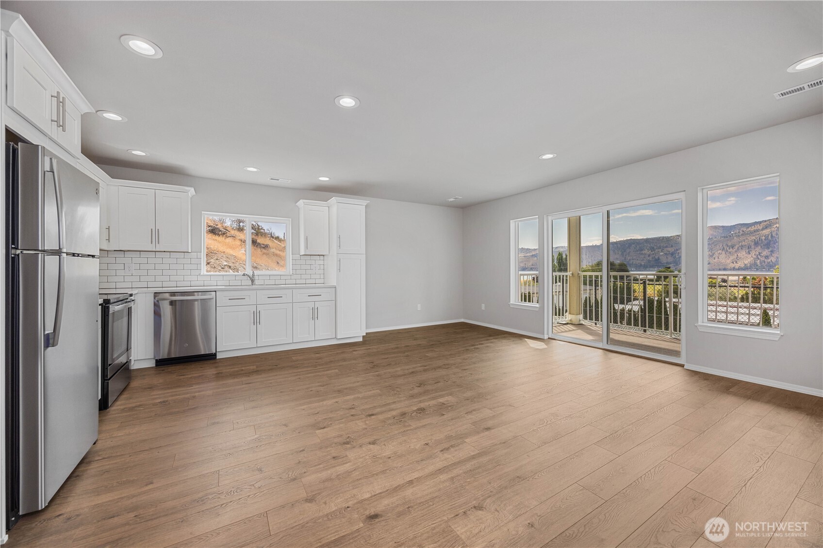 51 Phoebe Lane Unit: 9