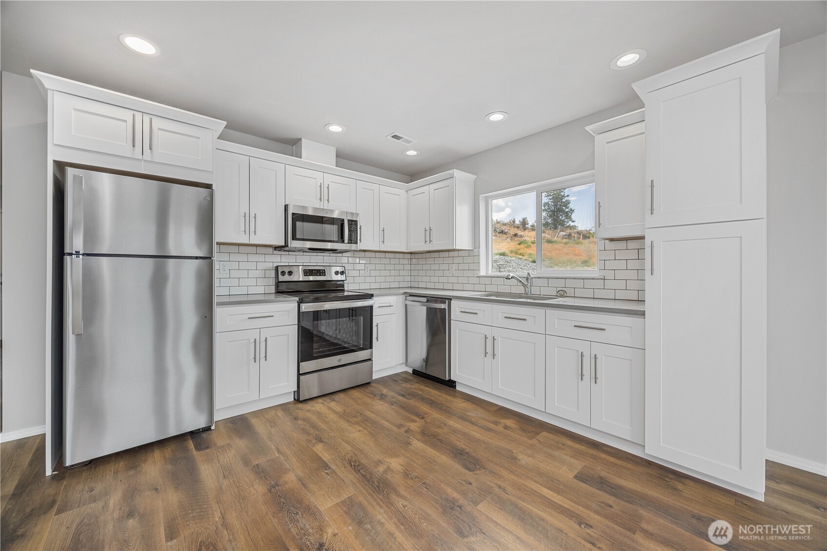 51 Phoebe Lane Unit: 13