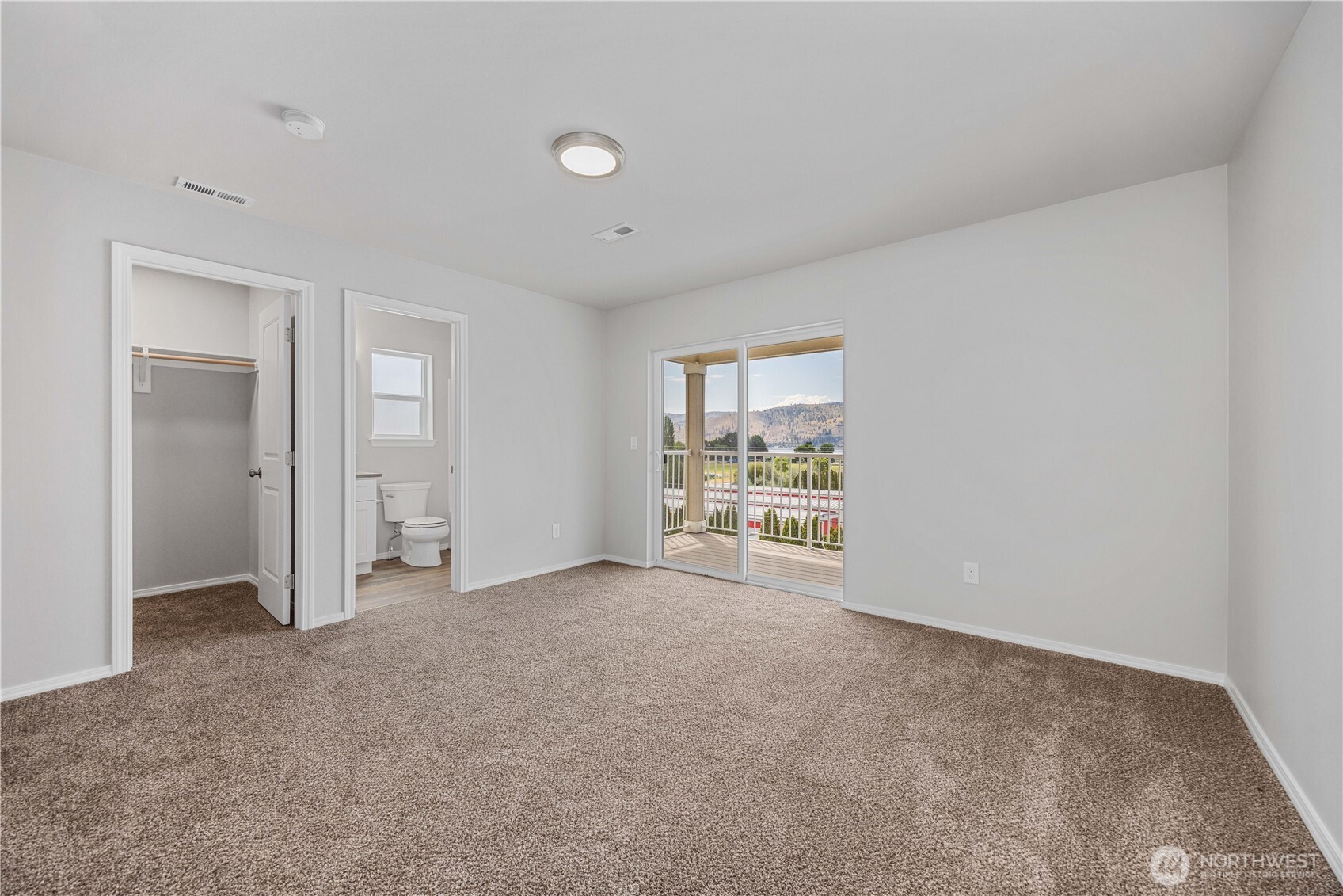 51 Phoebe Lane Unit: 13