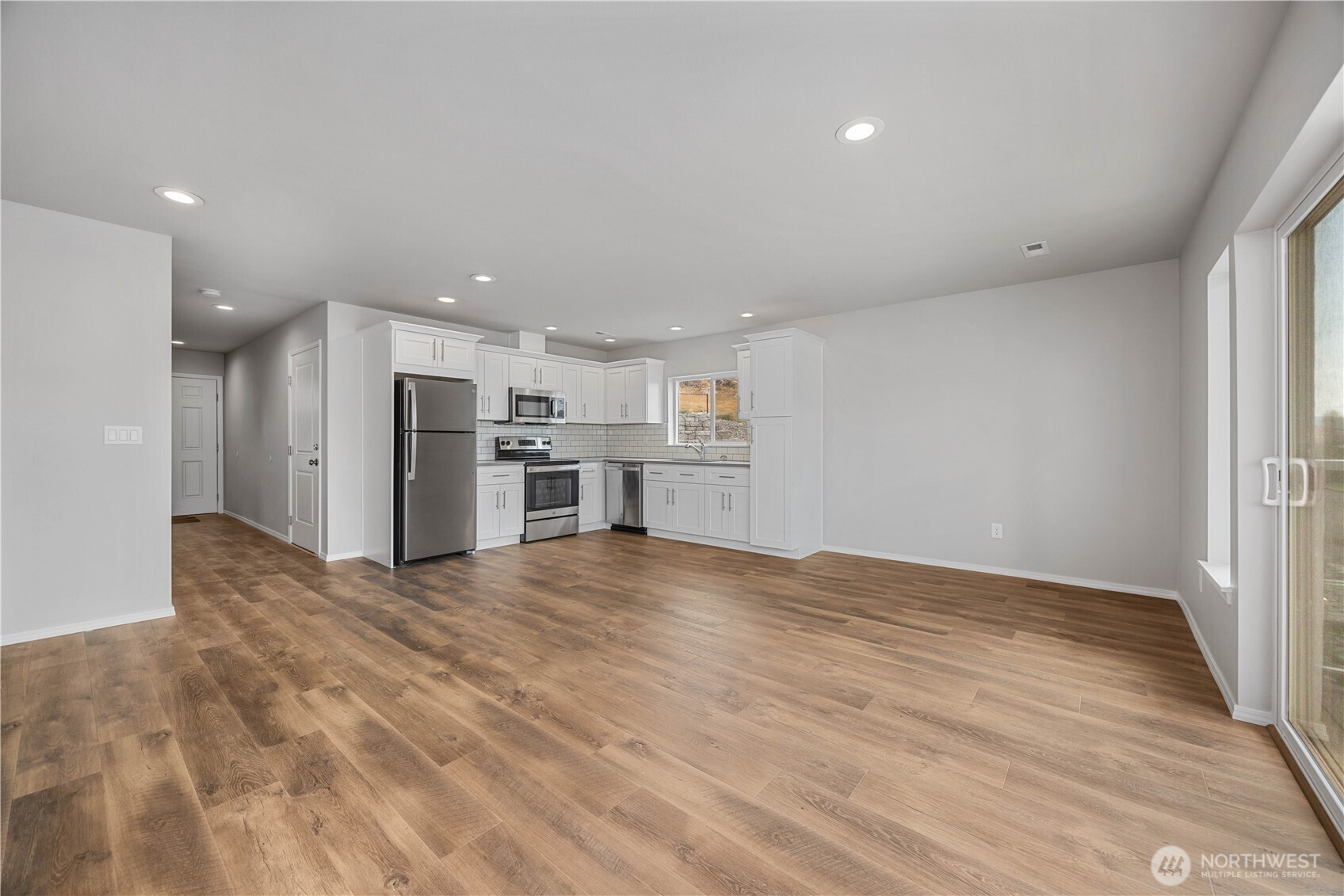 51 Phoebe Lane Unit: 13