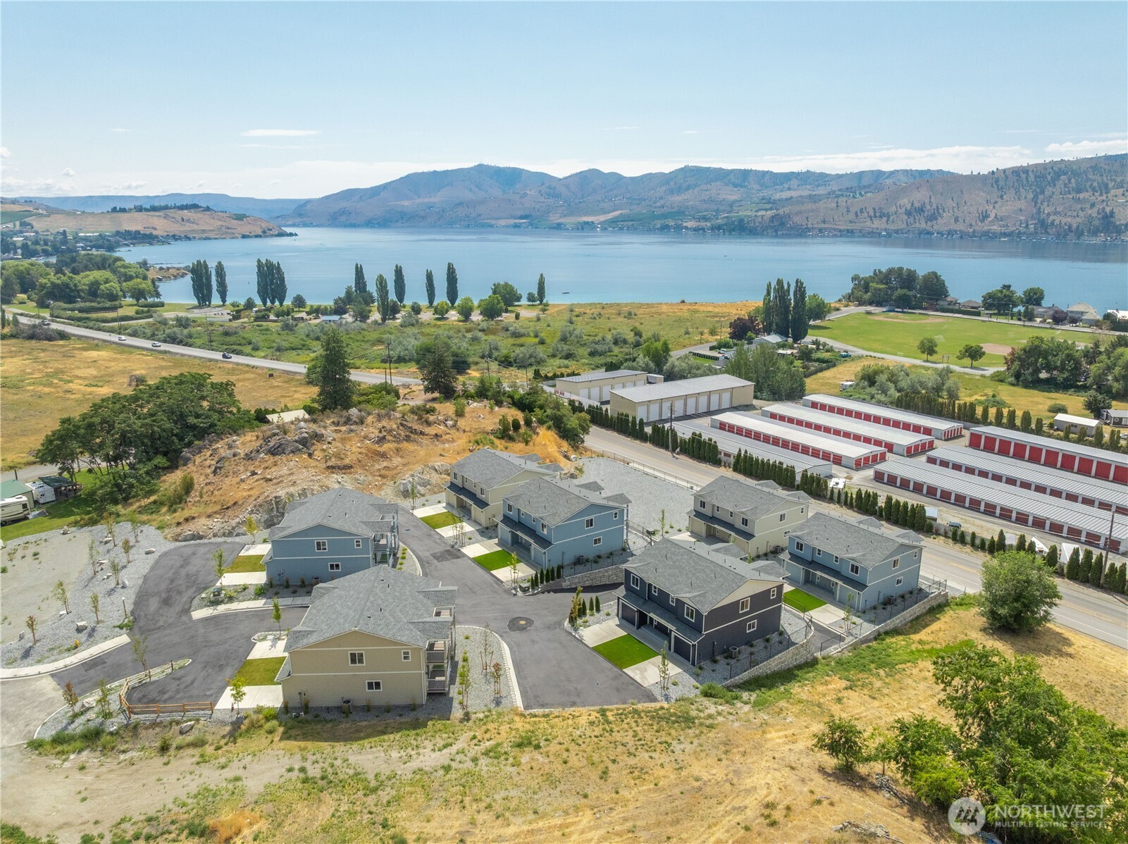 51 Phoebe Lane Unit: 13