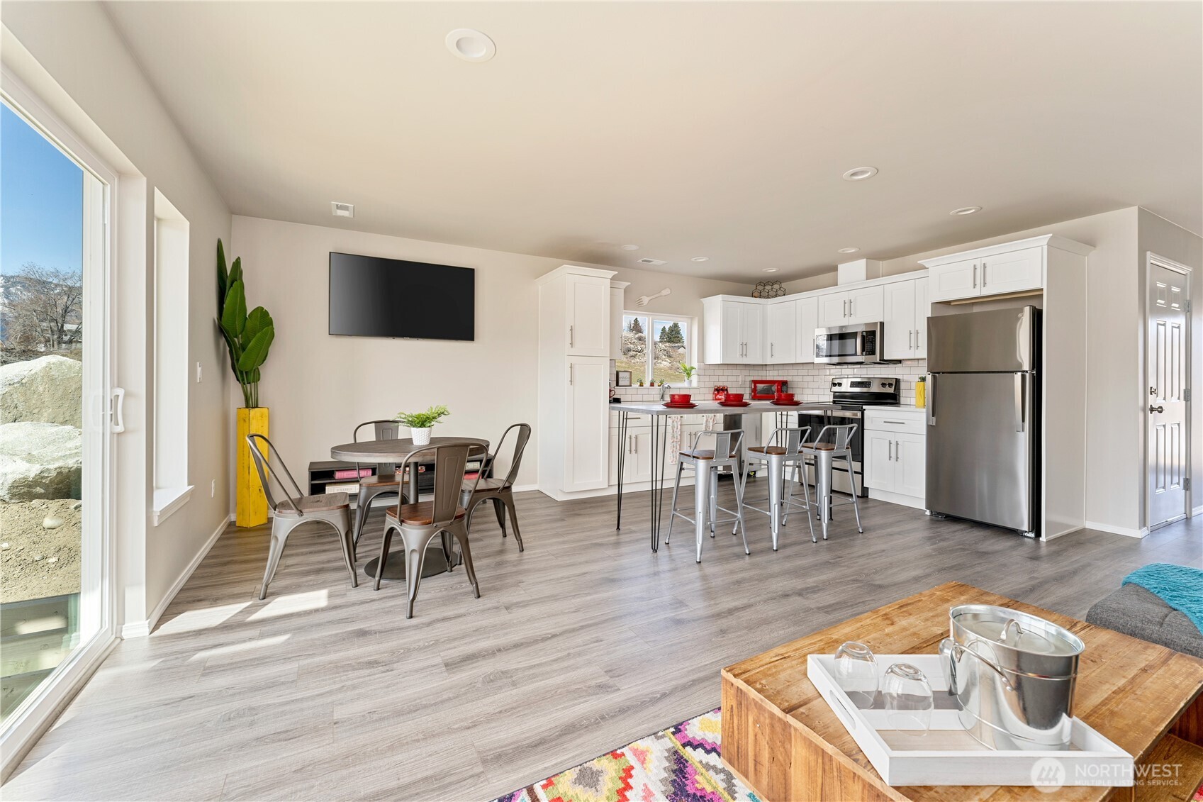 51 Phoebe Lane Unit: 14